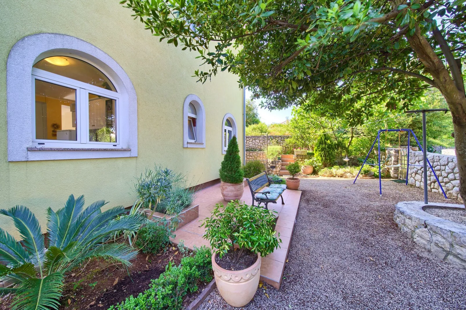 Apartment Zlendić 2 /PR-Gärten Sommer