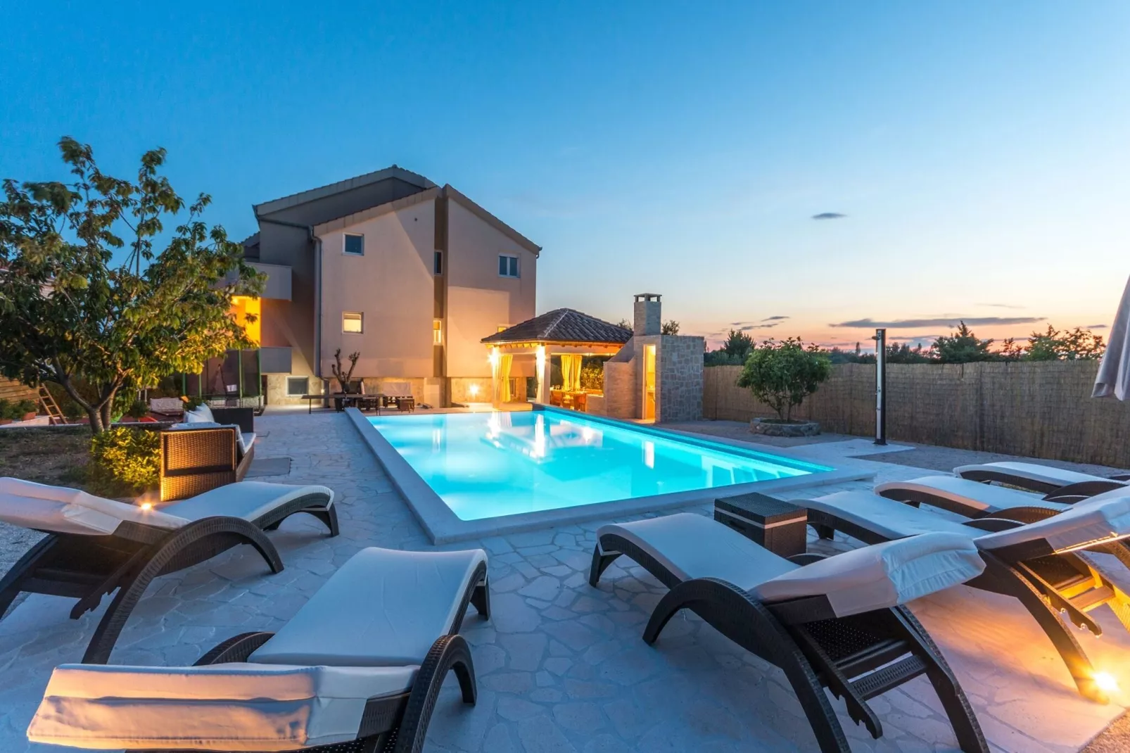 Holiday home Olive garden-Piscine