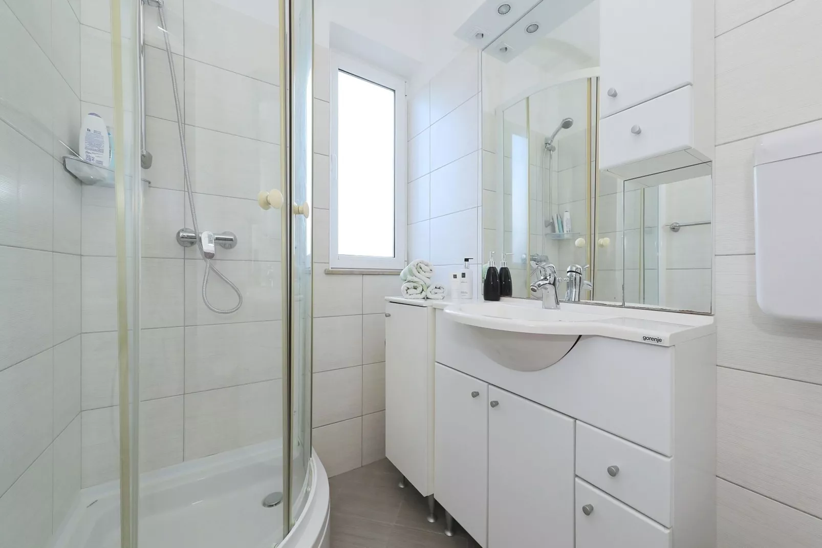 Villa Divinus-Bathroom