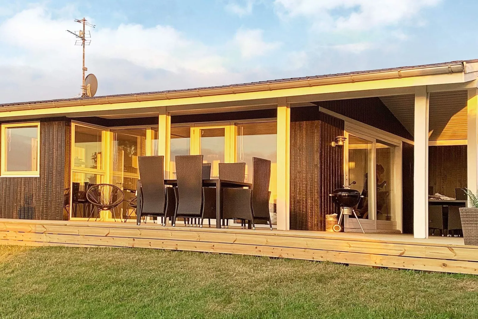 6 person holiday home in Allingåbro-By Traum-View