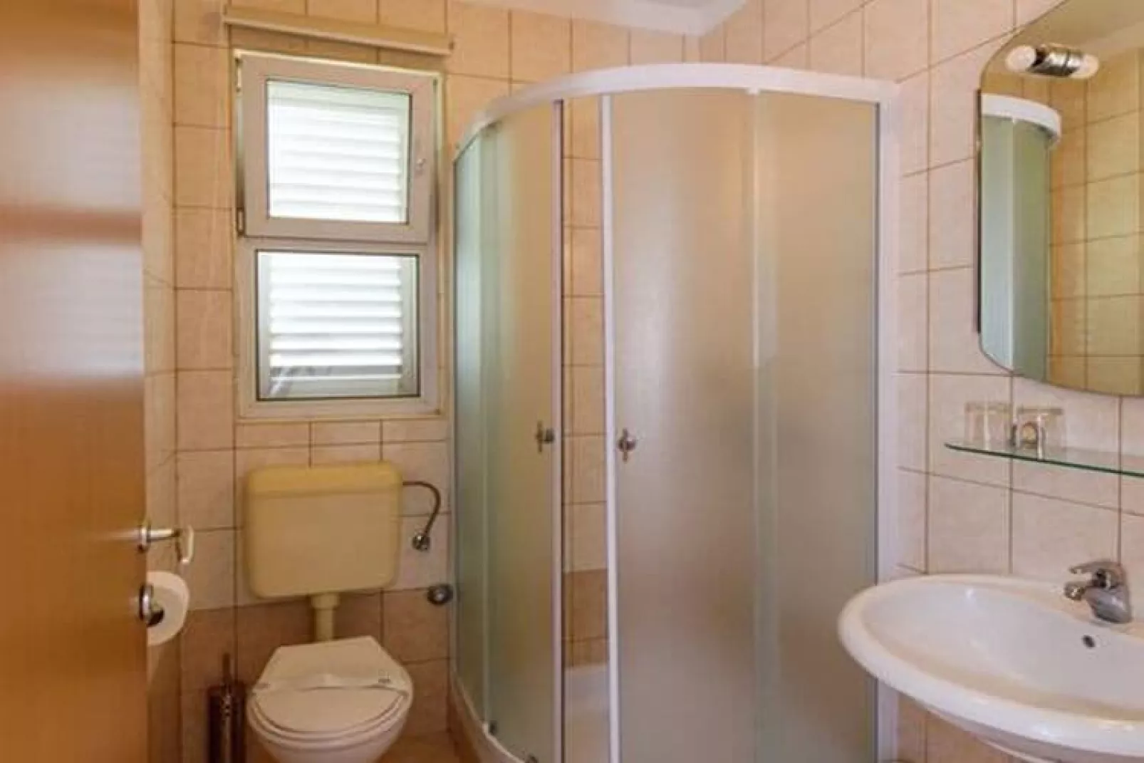 Apartman A32-Bathroom