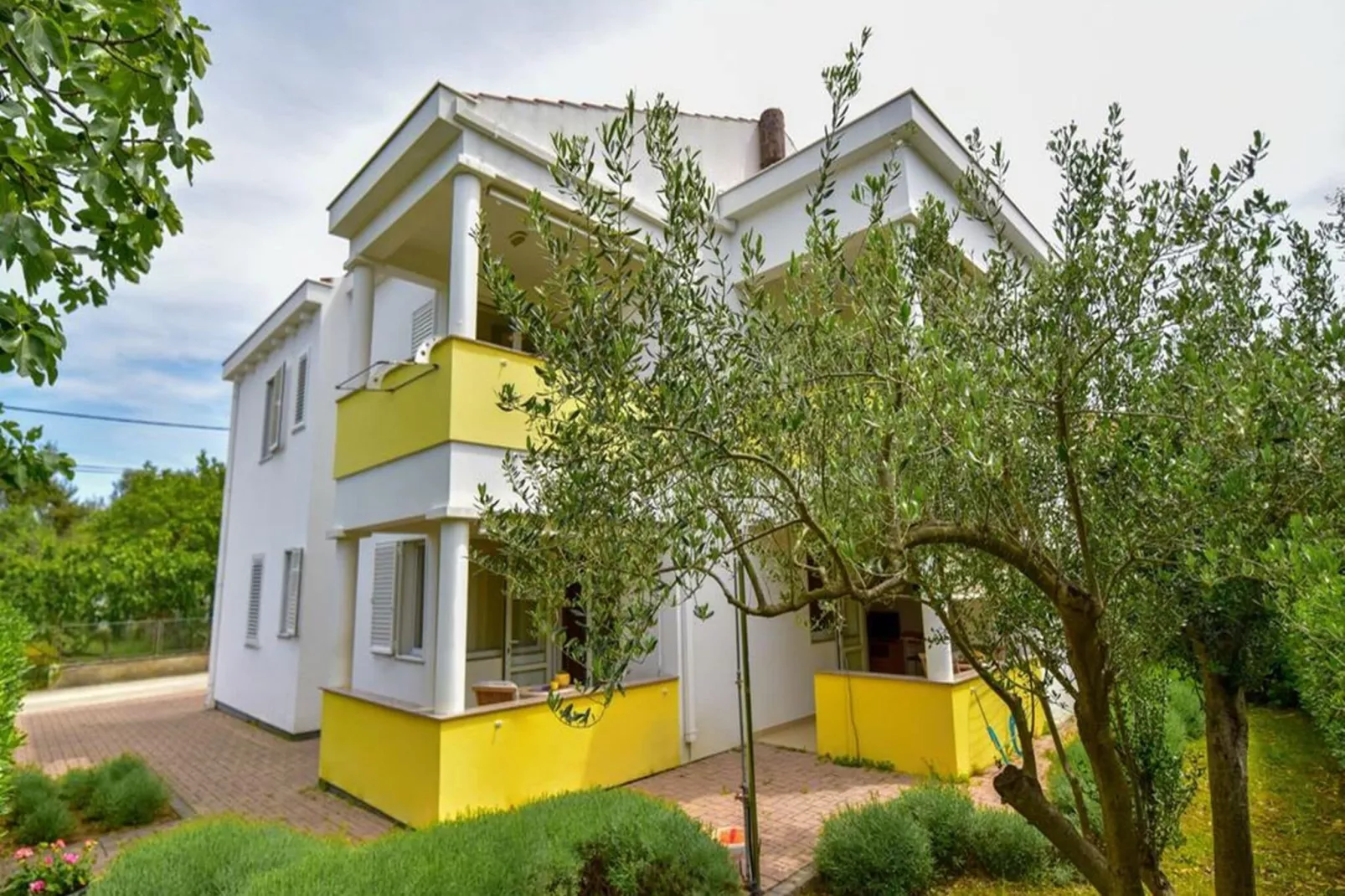 Apartman A21-Exterior summer