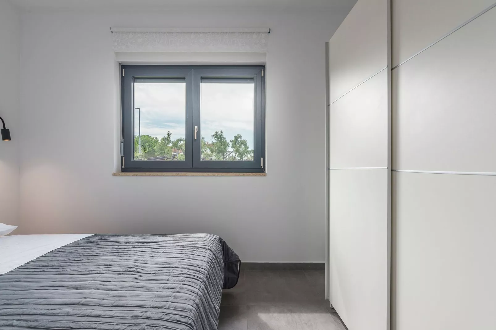 Anton-Bedroom