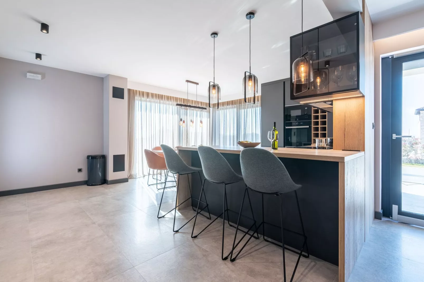 Villa Tin-Kitchen