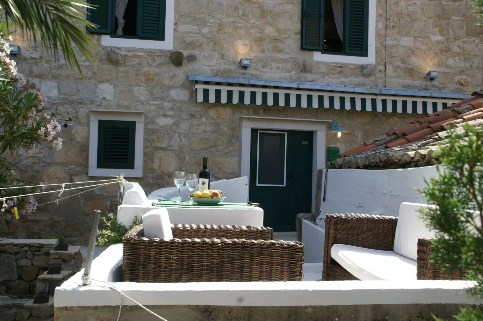 Marina-Terrace balcony