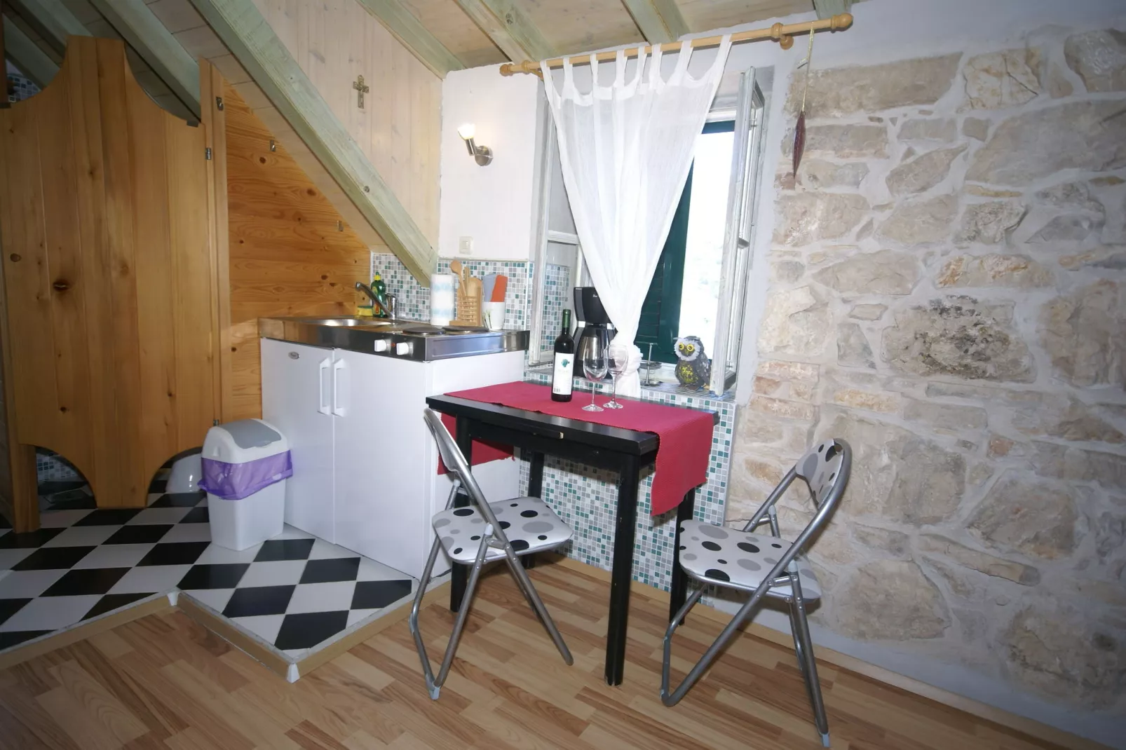 Marina II-Kitchen