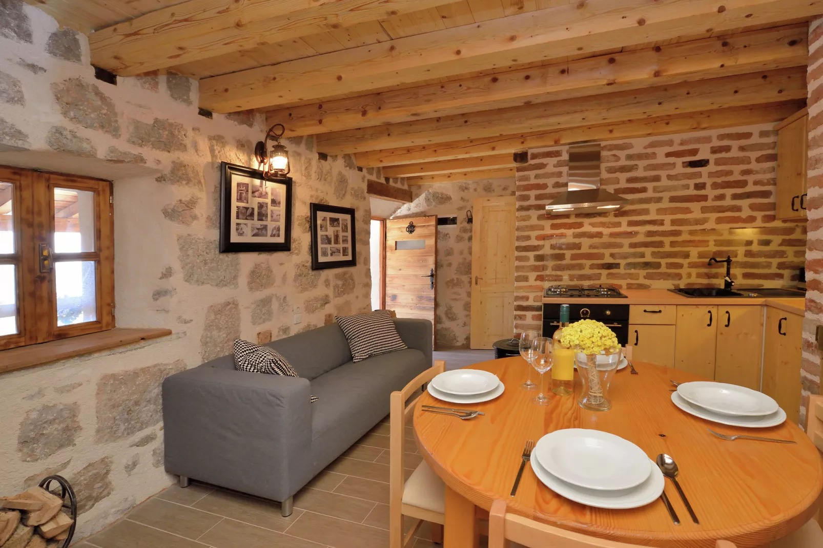Stone house Martelina-Salon