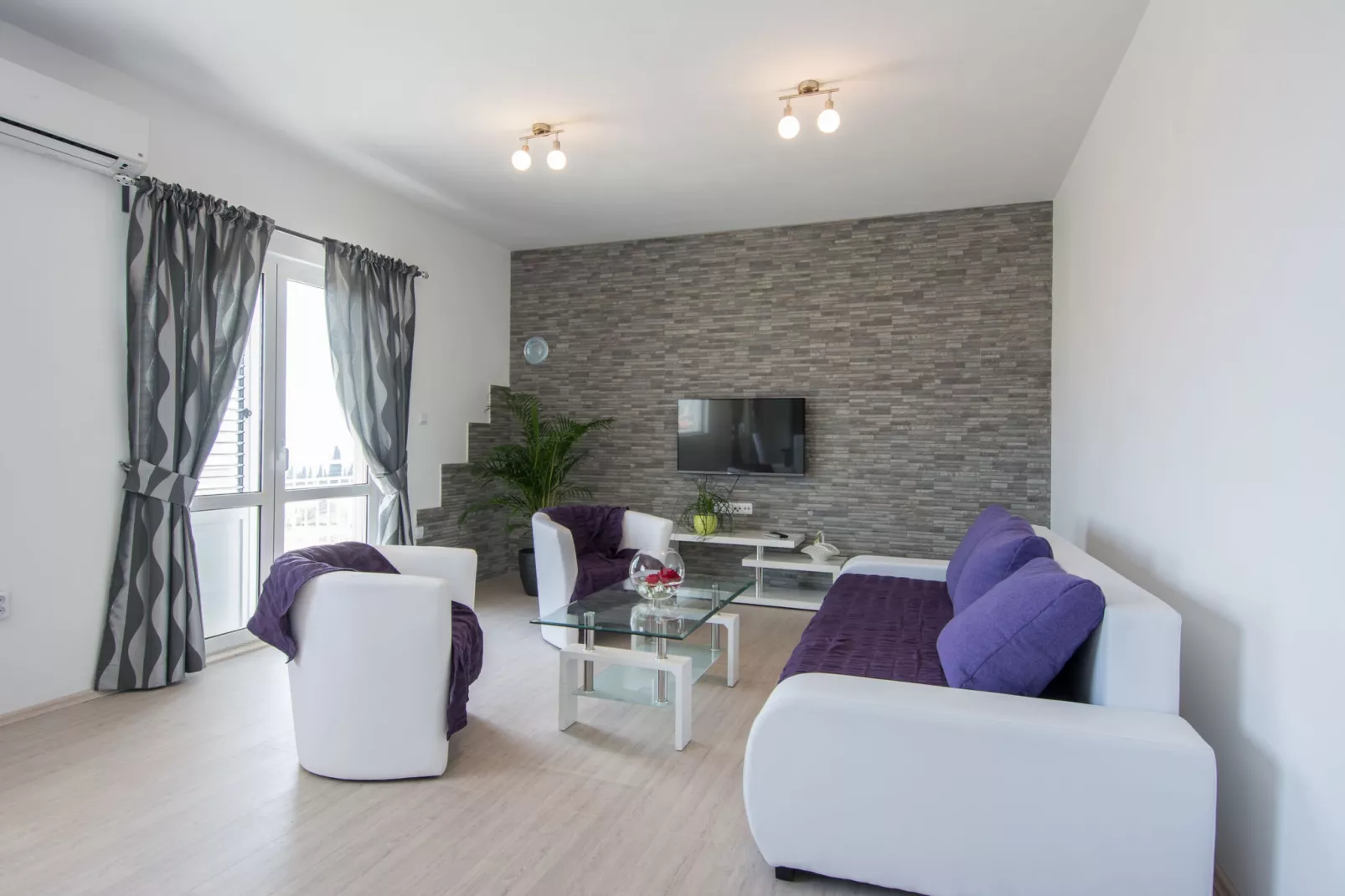 Eta's Apartment-Living room