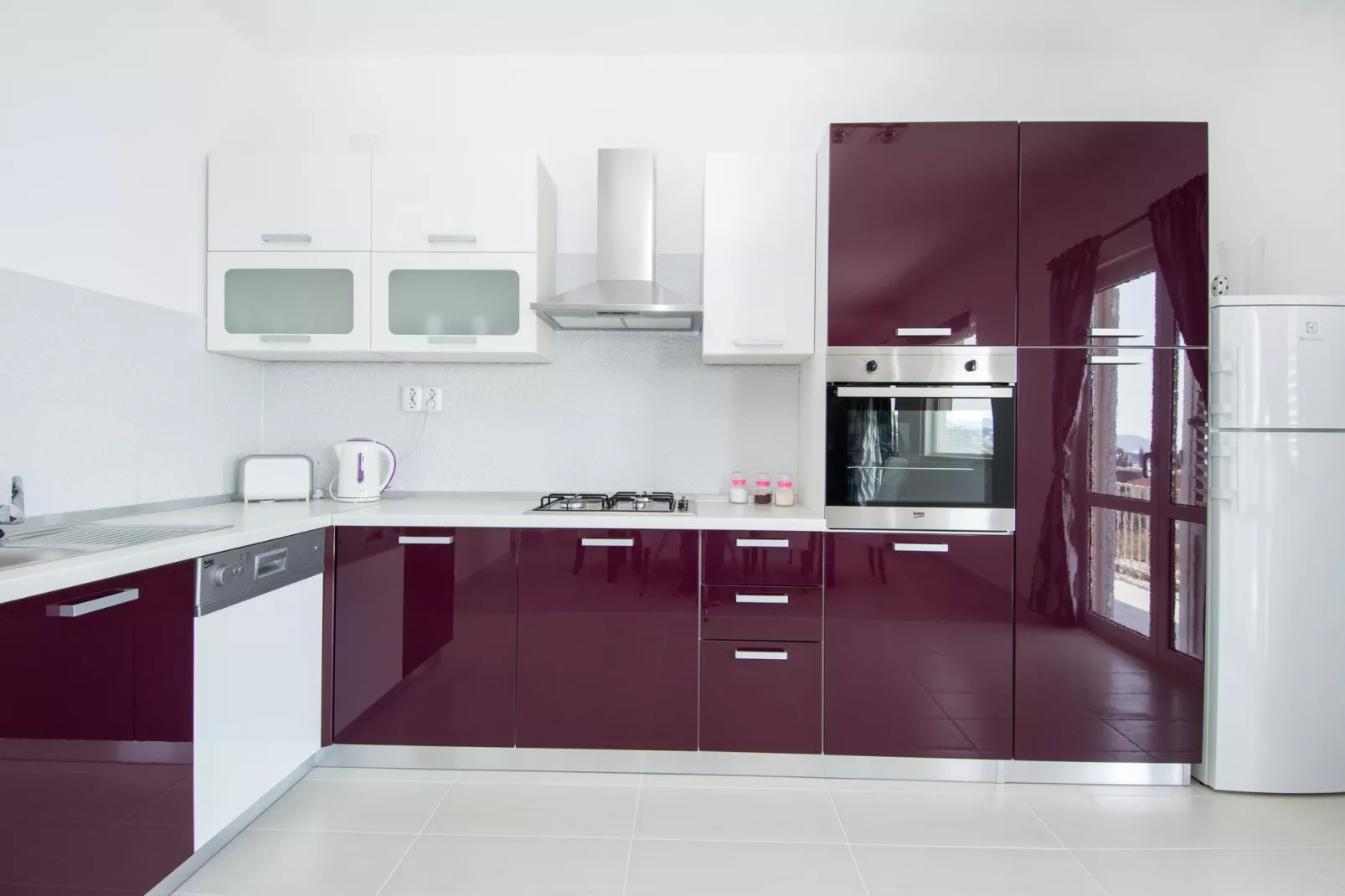 Eta's Apartment-Kitchen