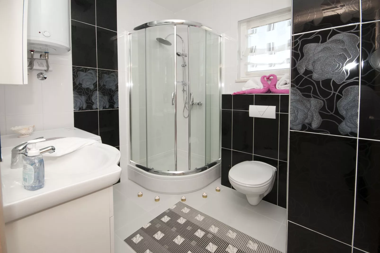 Maria's Apartment-Bathroom