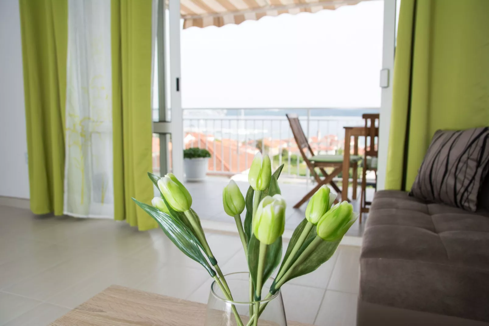 Maria's Apartment-Atmosphere