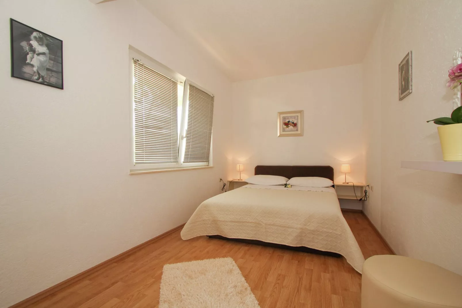 Apartment Verica-Bedroom