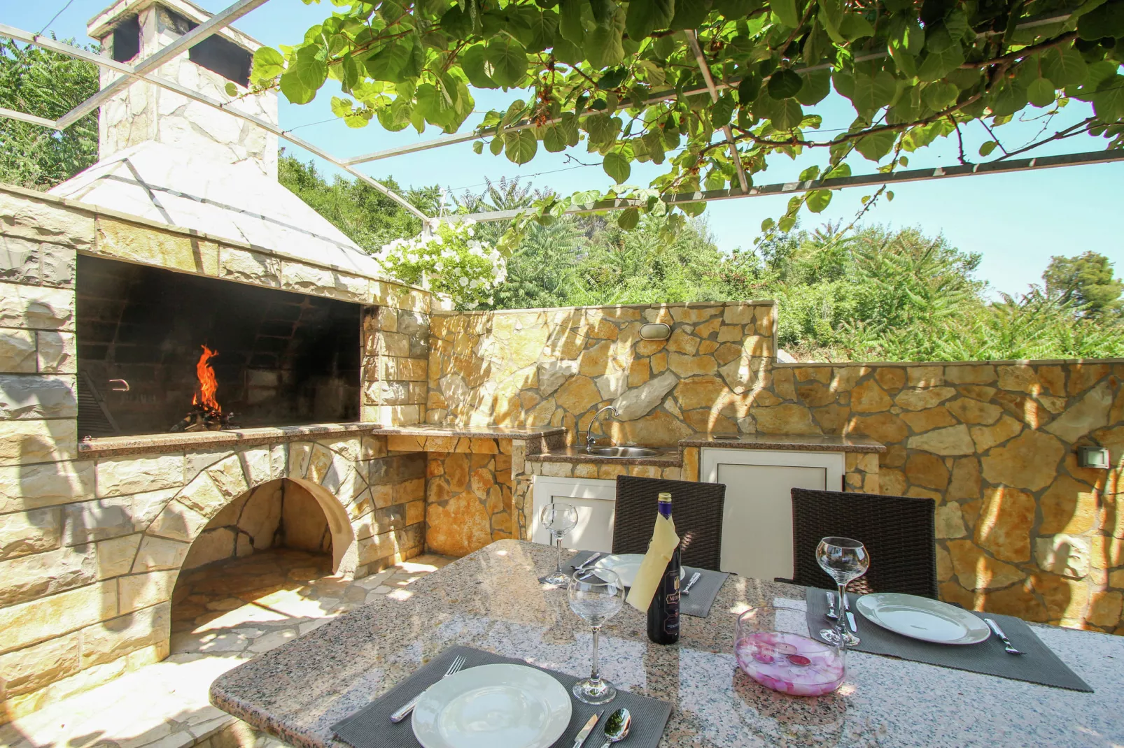 Apartment Verica-Facilities