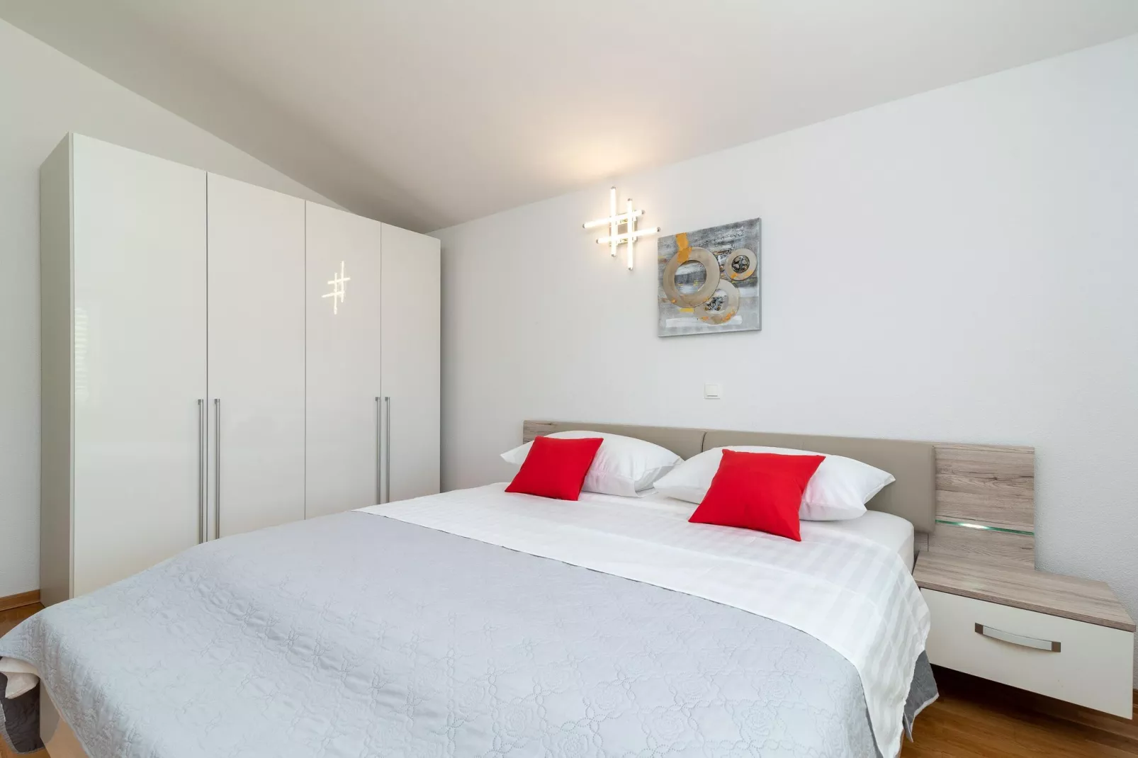 DeLux Apartment-Bedroom