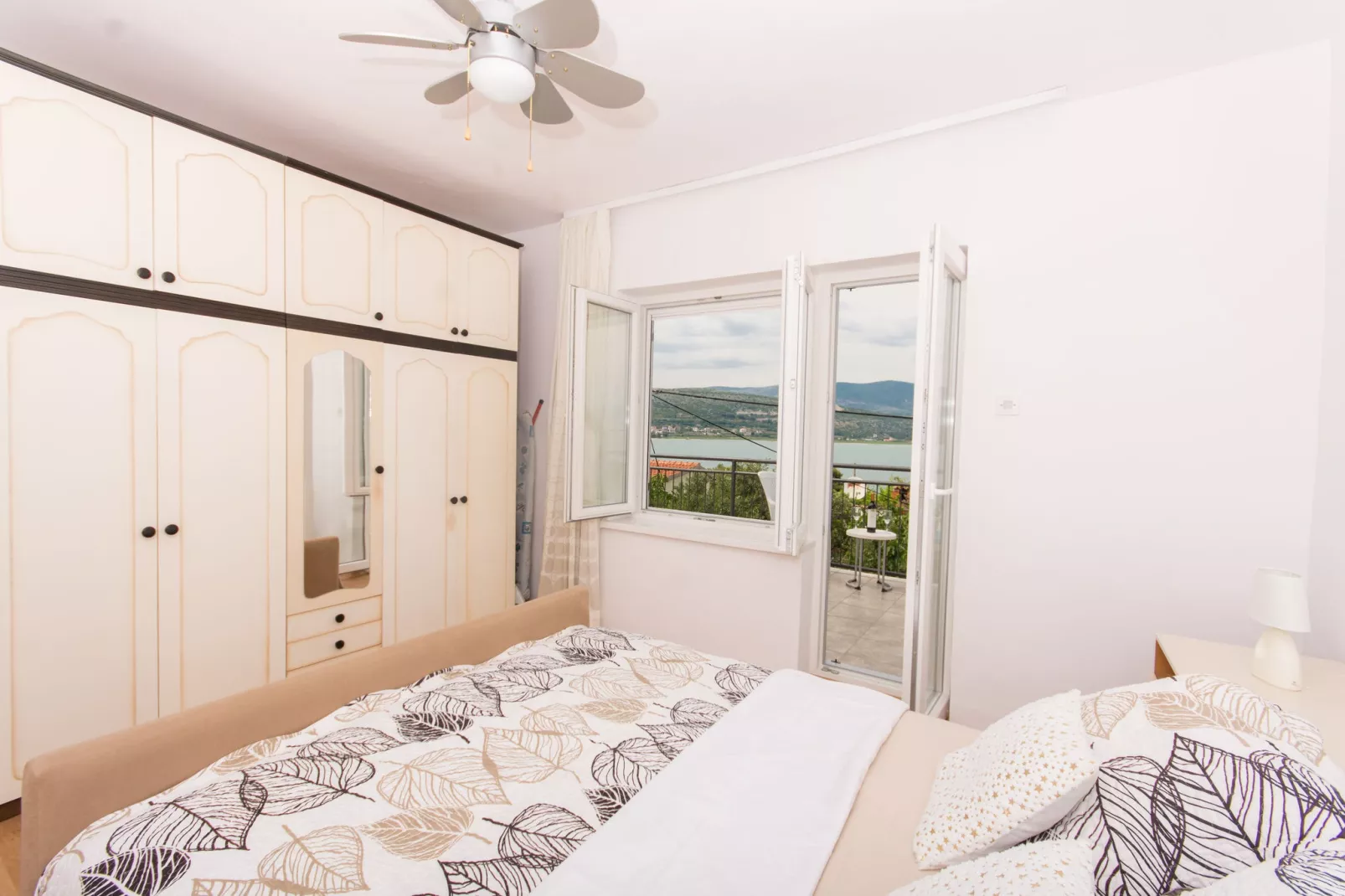 Chill house-Bedroom