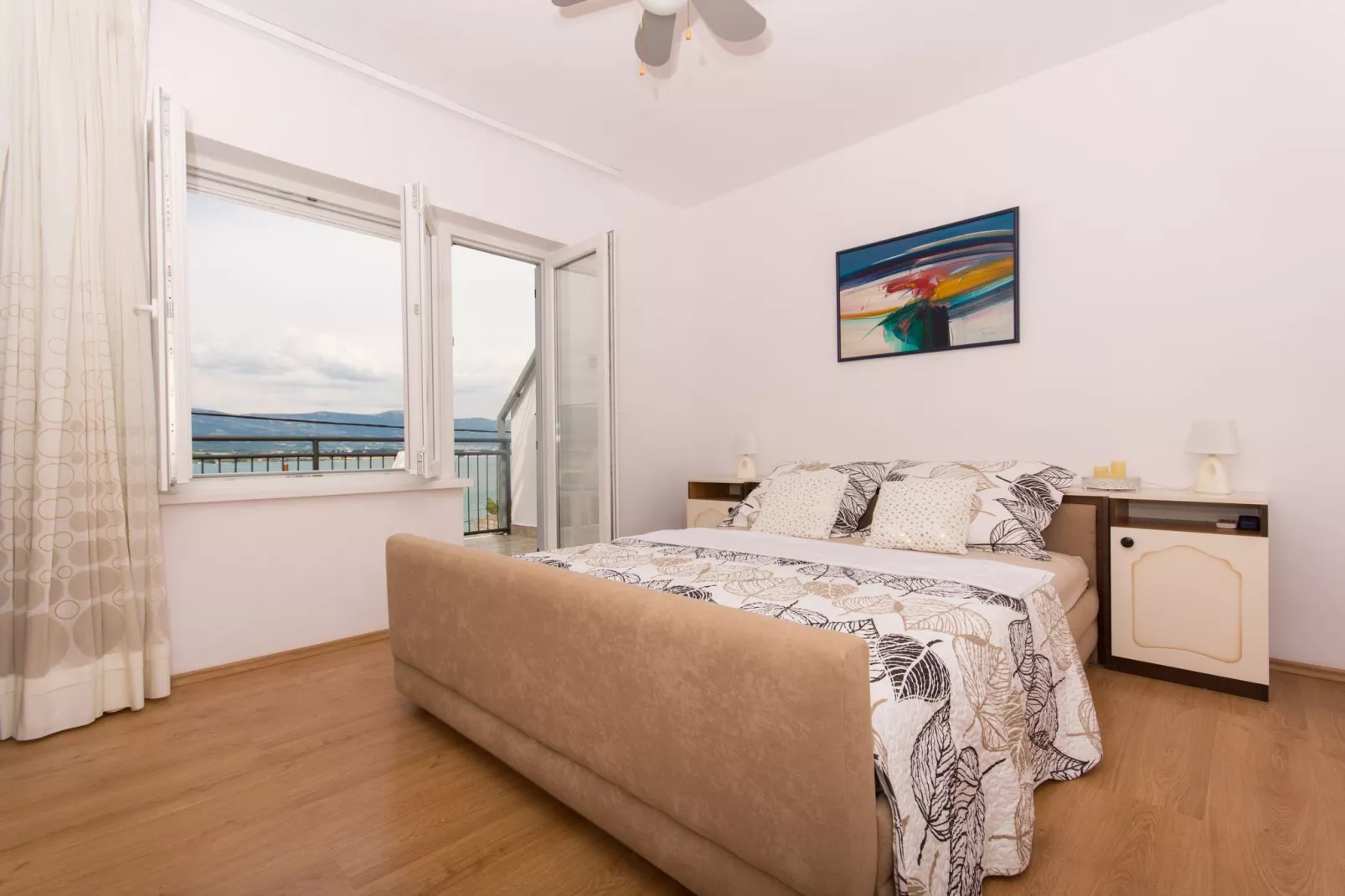 Chill house-Bedroom