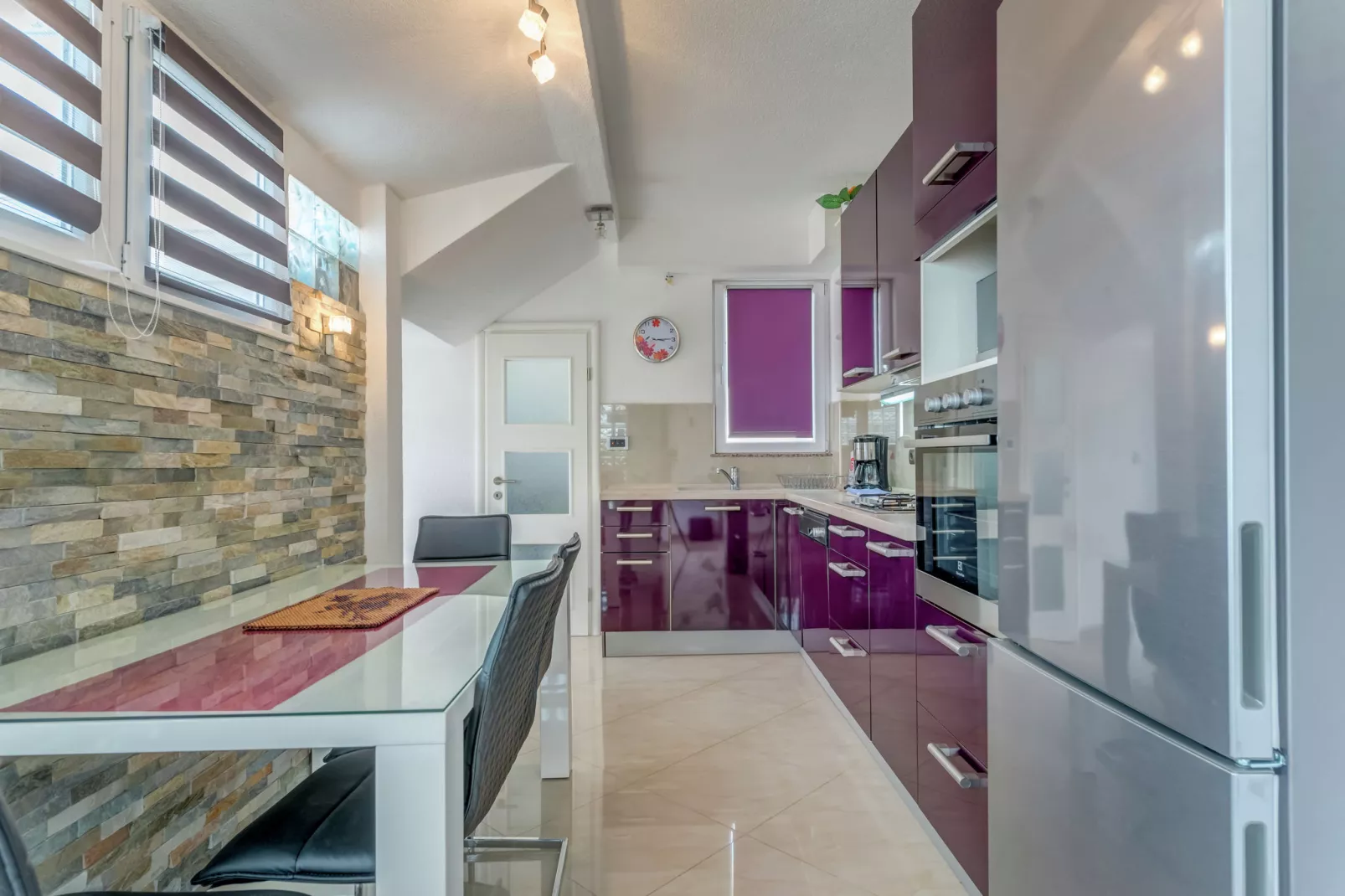 Apartment M1-Dining room