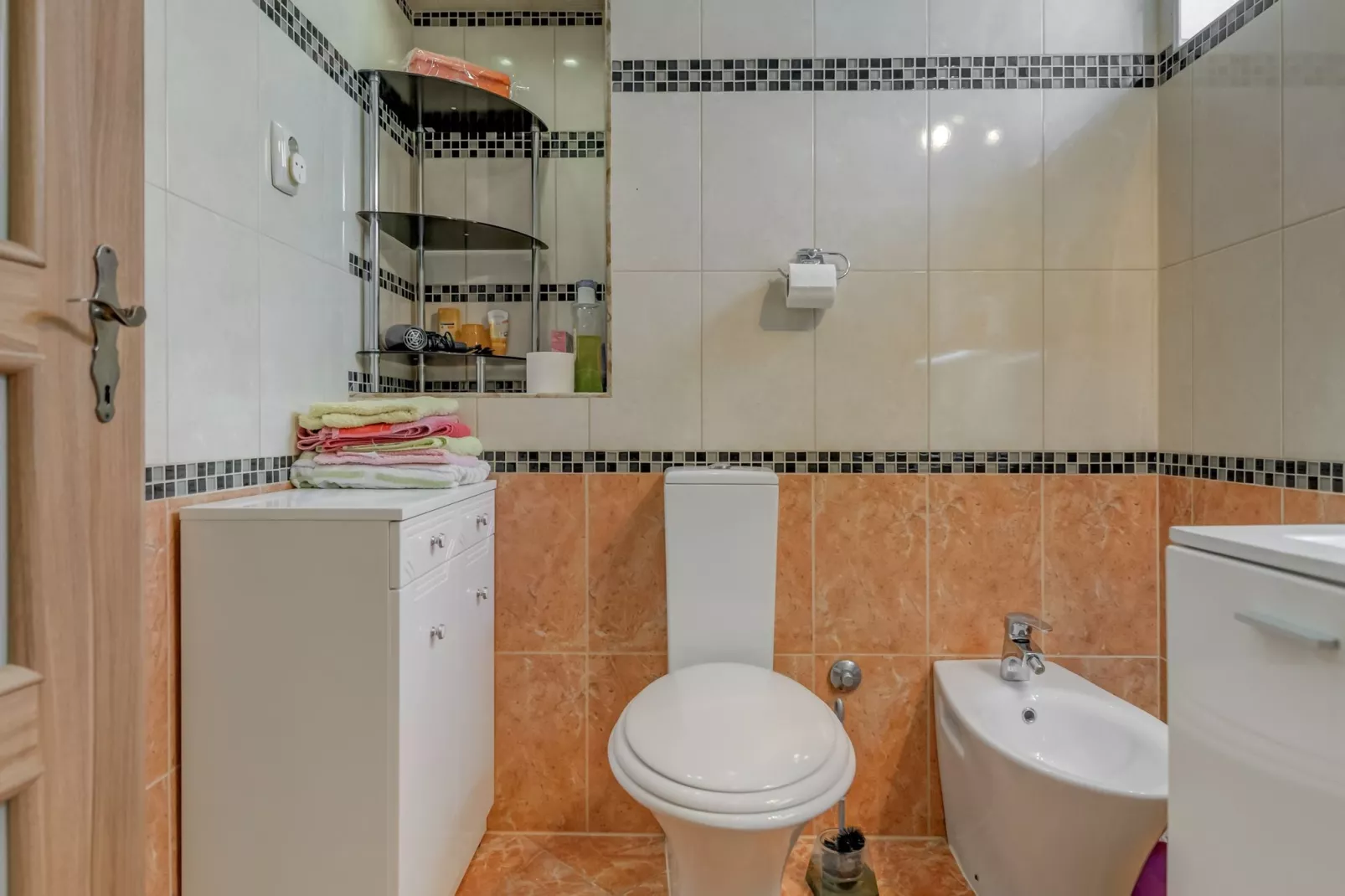 Apartment M1-Bathroom