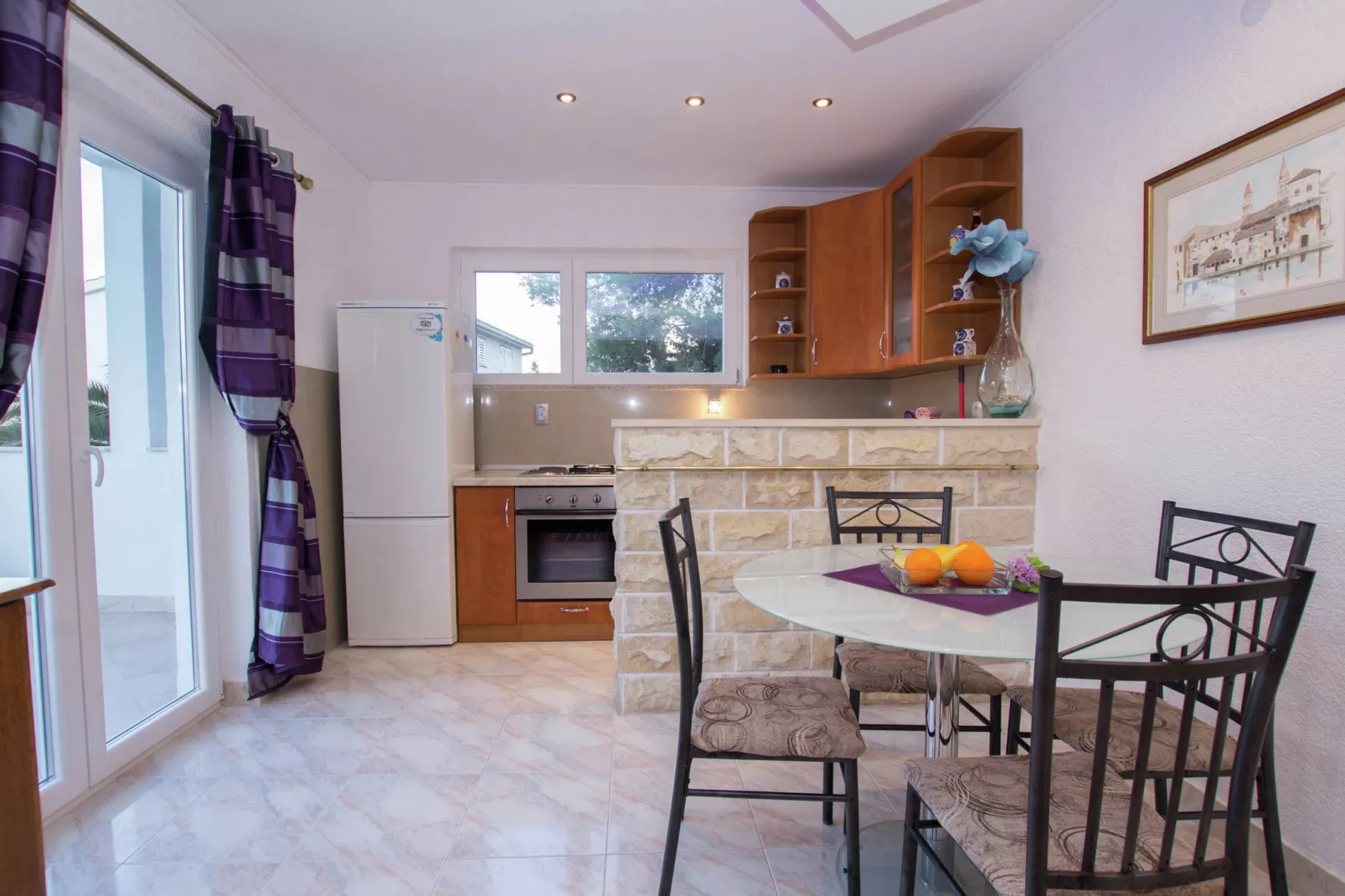 Marina sea view apartment A-Dining room