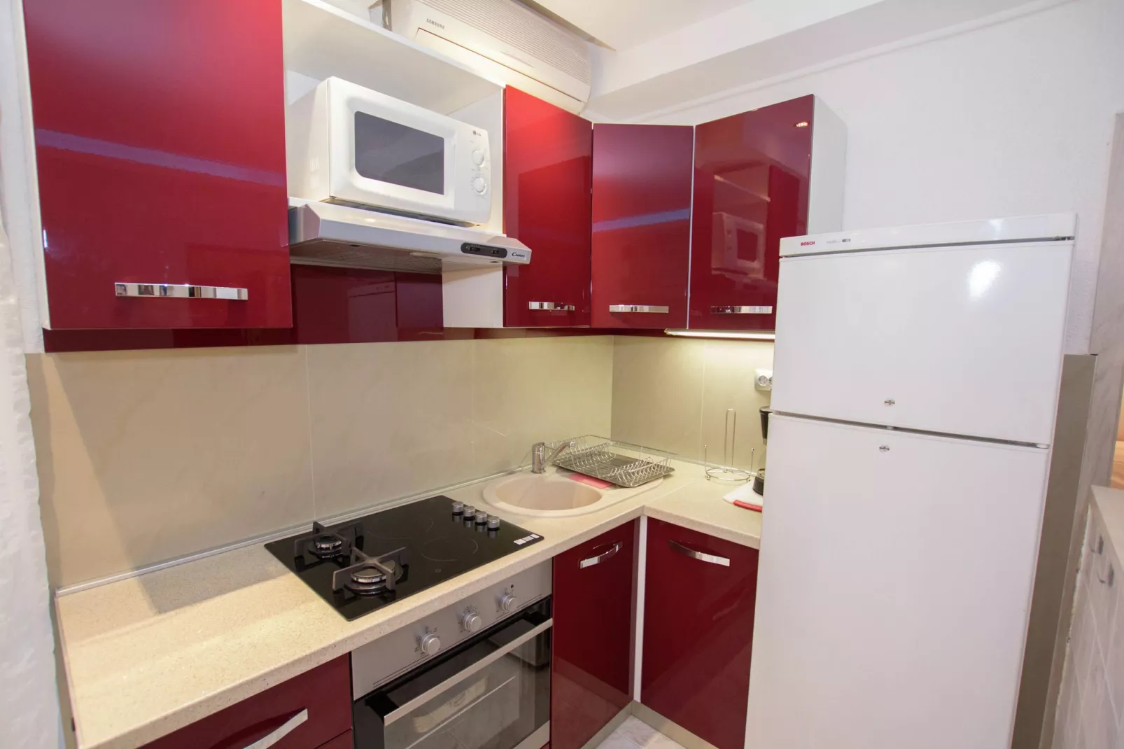 Marina terrace apartment  B-Cuisine
