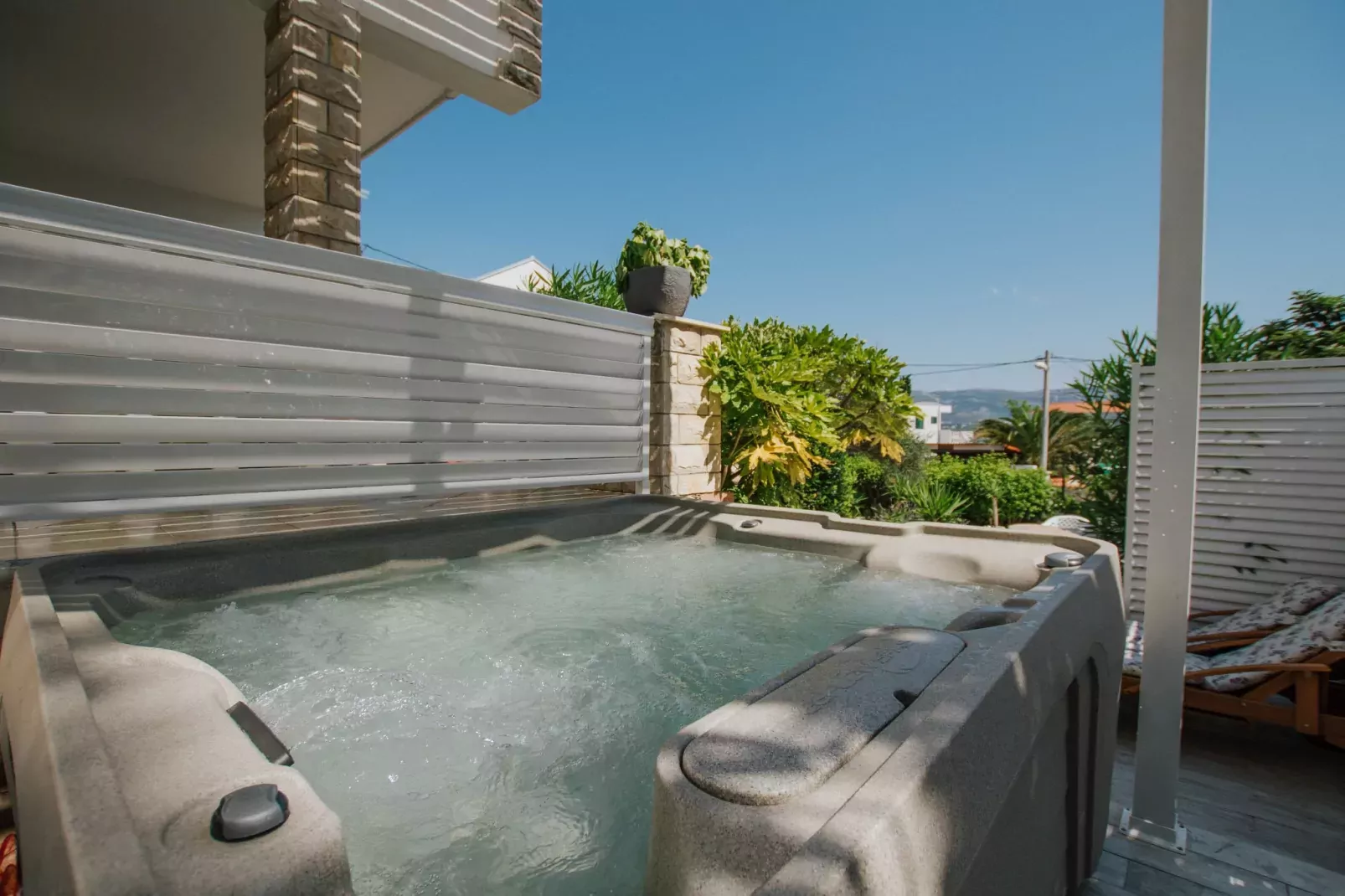 Marina Jacuzzi  Apartment  C-Terrace balcony