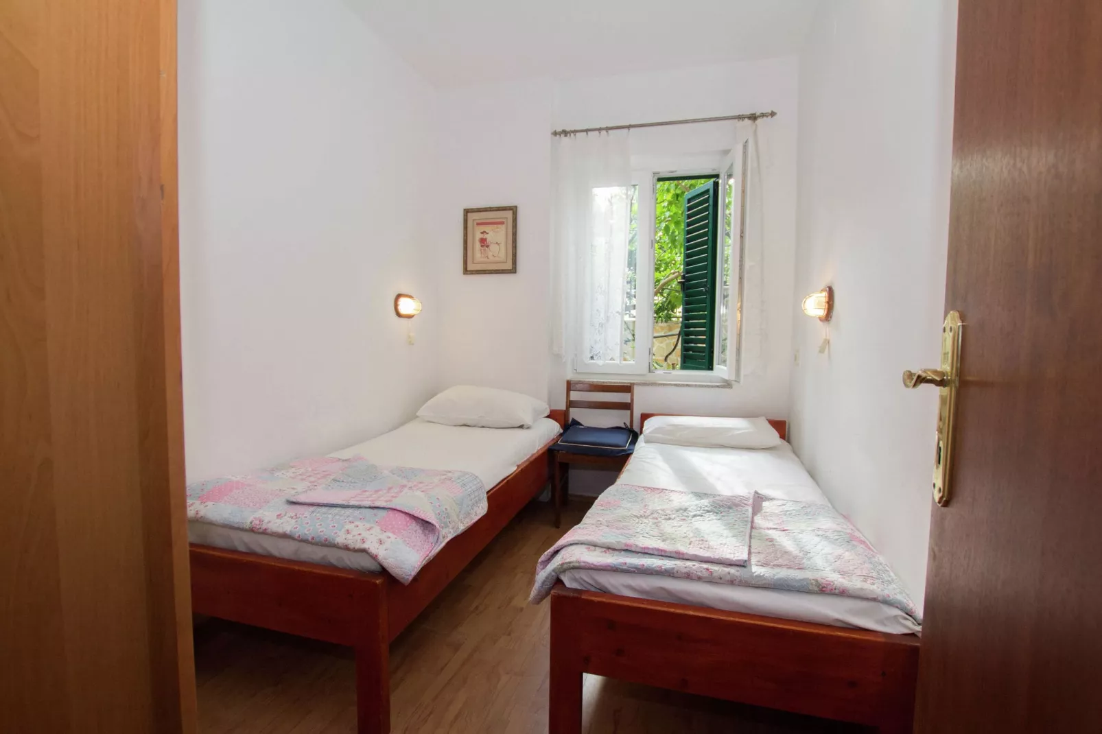 Marina veranda apartment D-Chambre