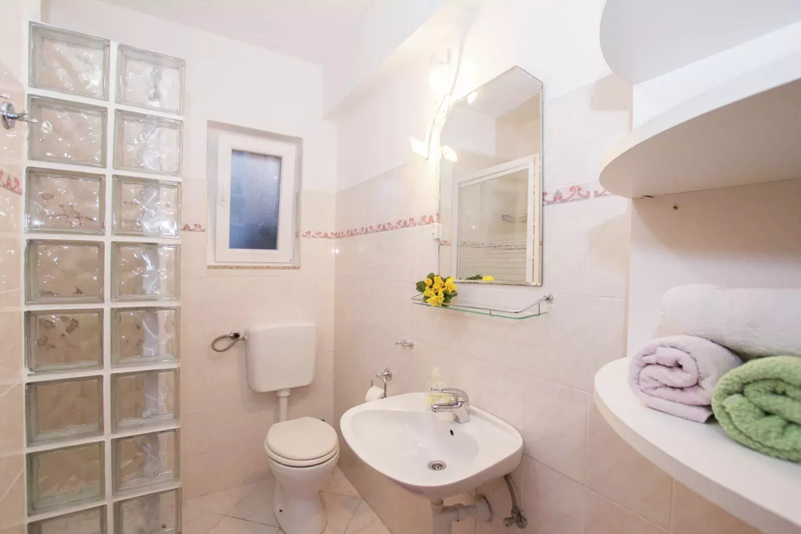 Marina veranda apartment D-Salle de bain