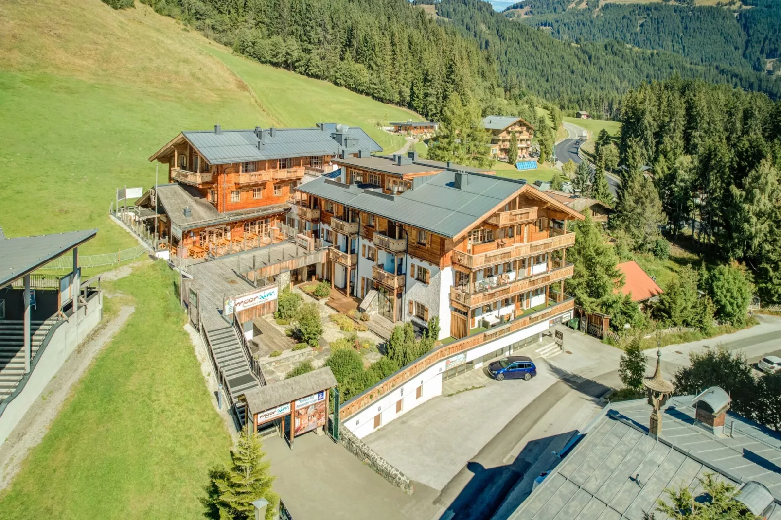 Panorama Chalet Barda-Exterior summer