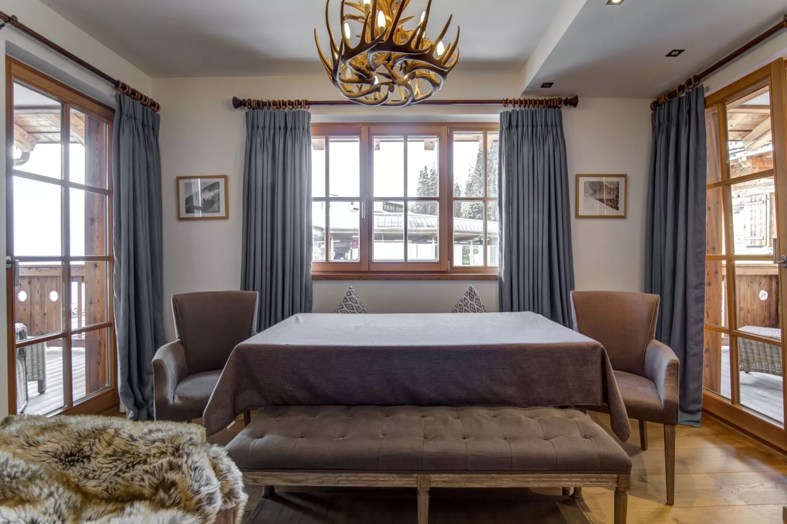 Panorama Chalet Barda-Dining room