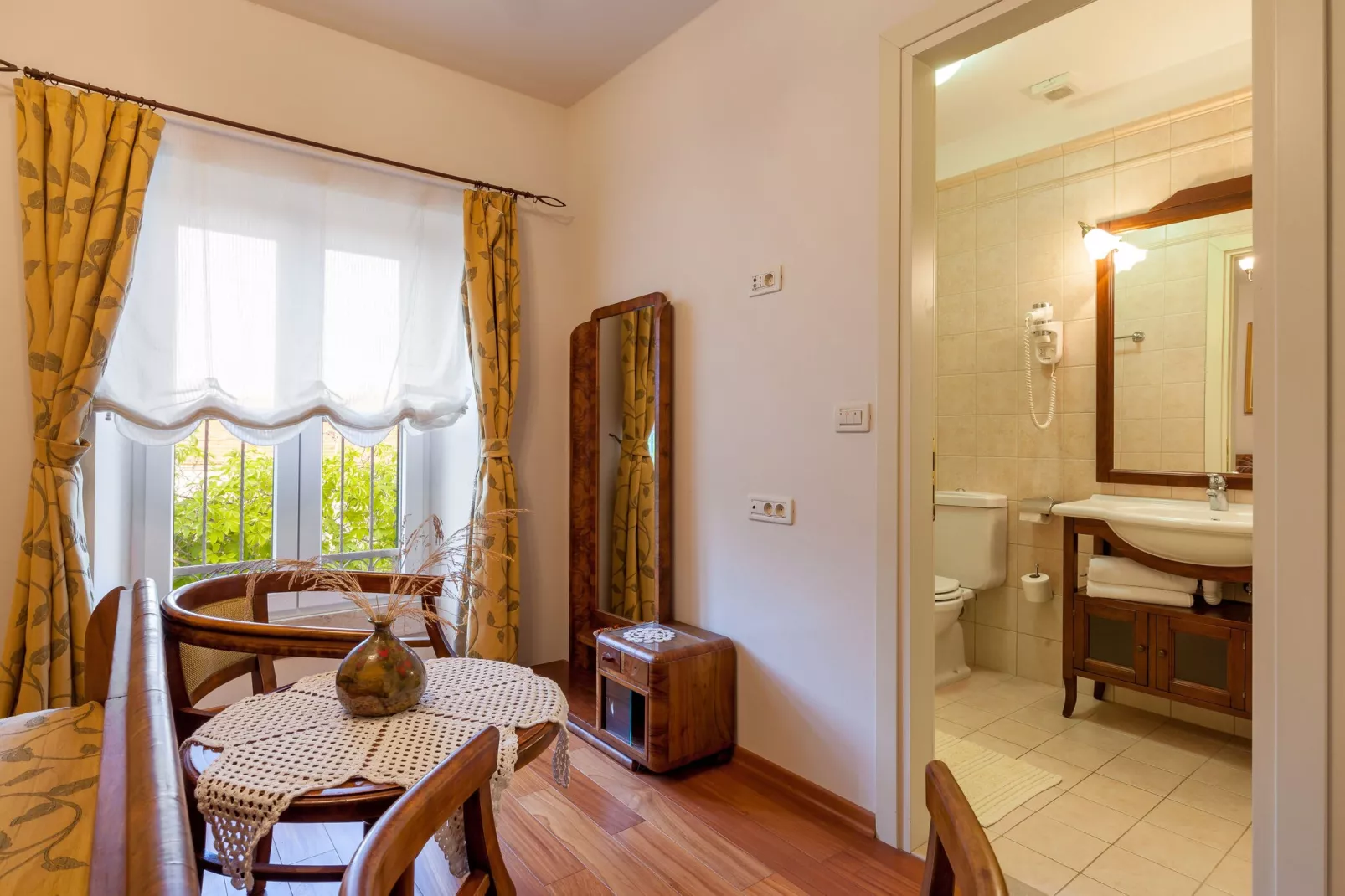 Villa Mir Vami-Bedroom