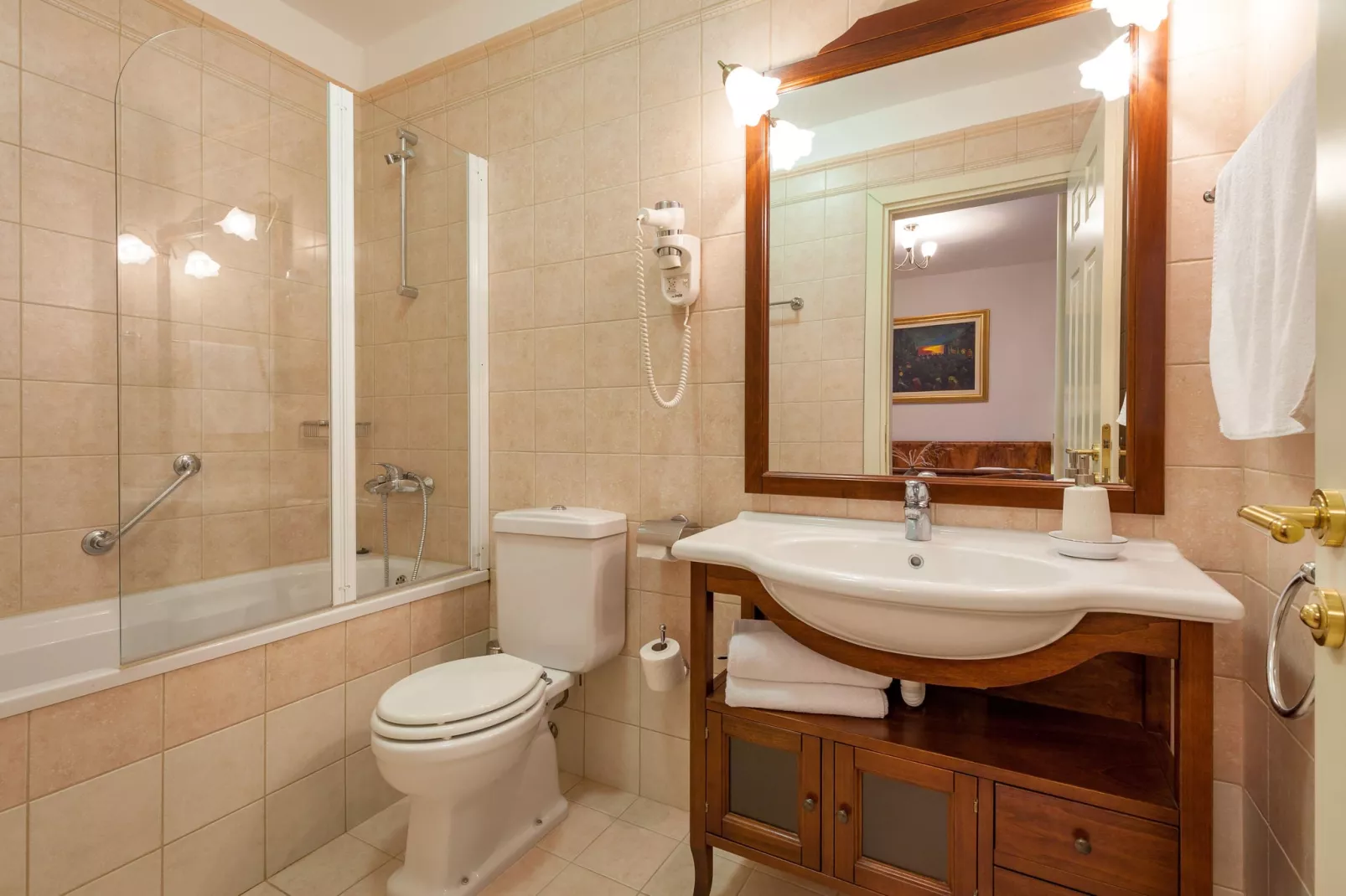 Villa Mir Vami-Bathroom