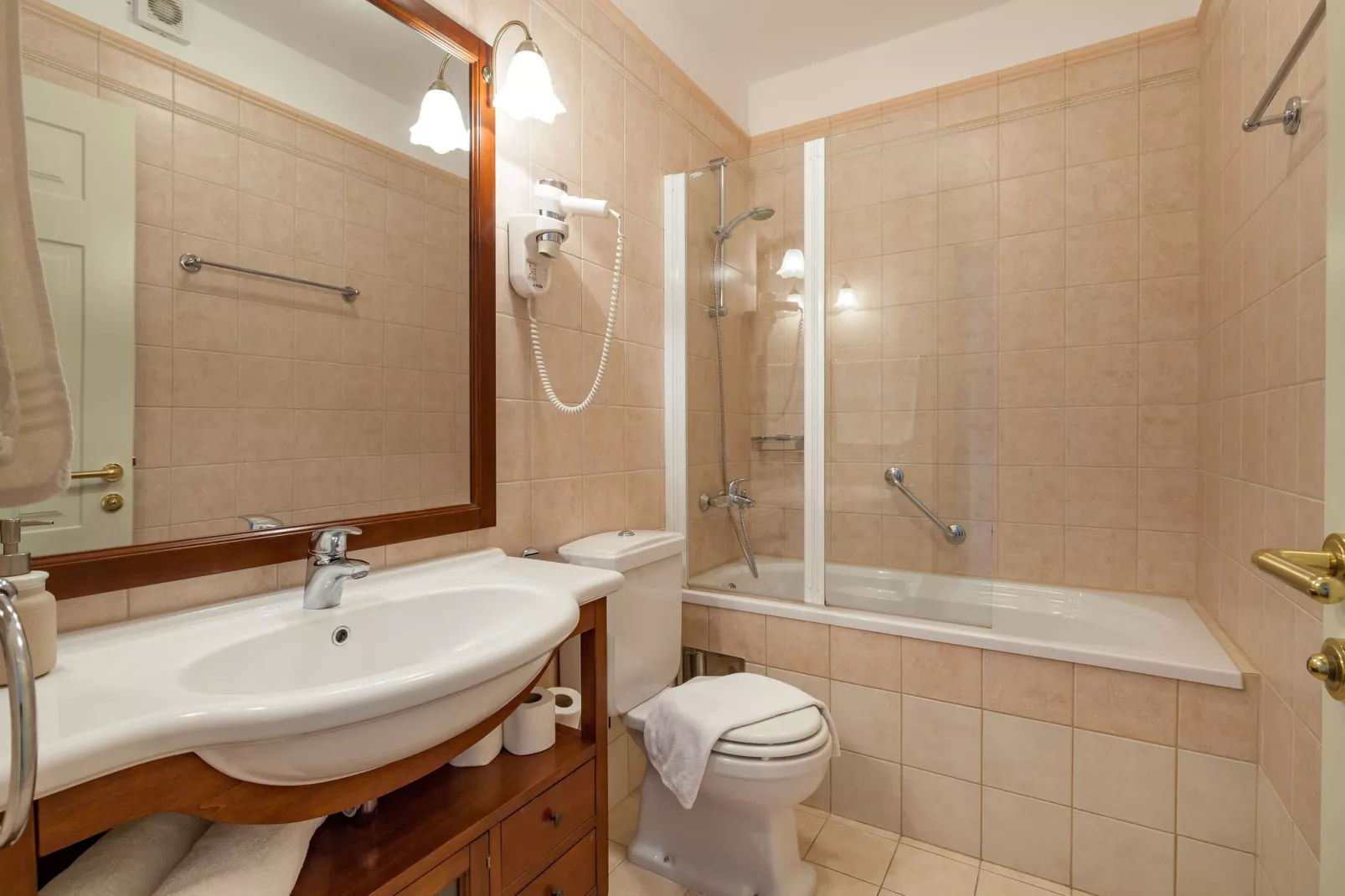 Villa Mir Vami-Bathroom