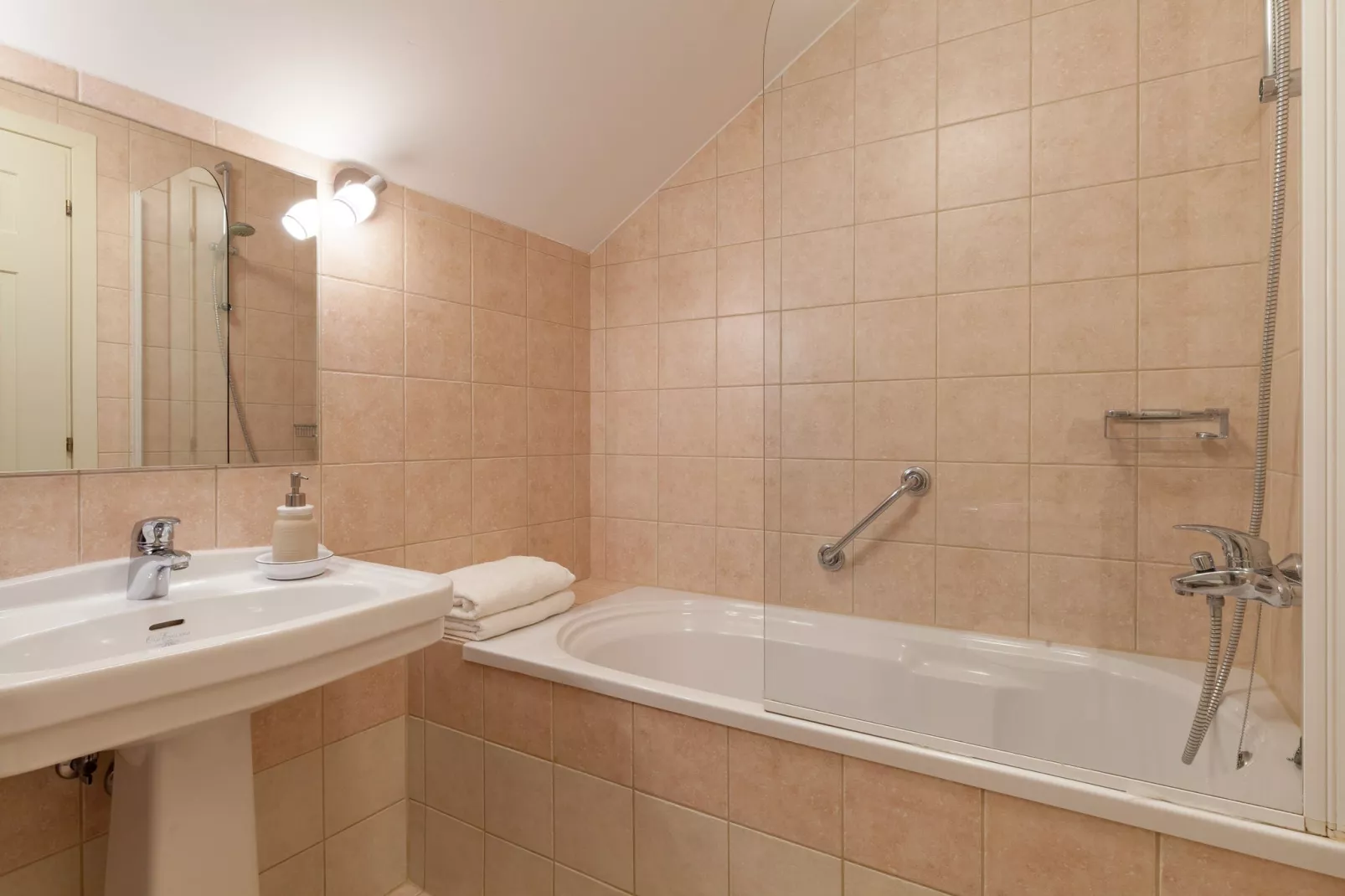 Villa Mir Vami-Bathroom
