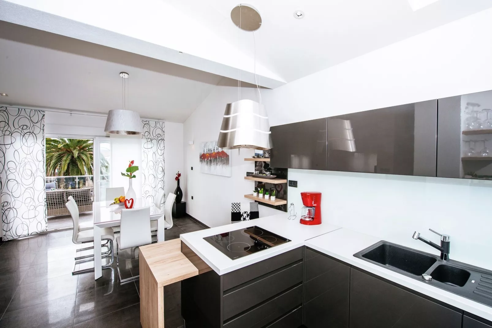 Luxurious apartment Loreta-Kitchen