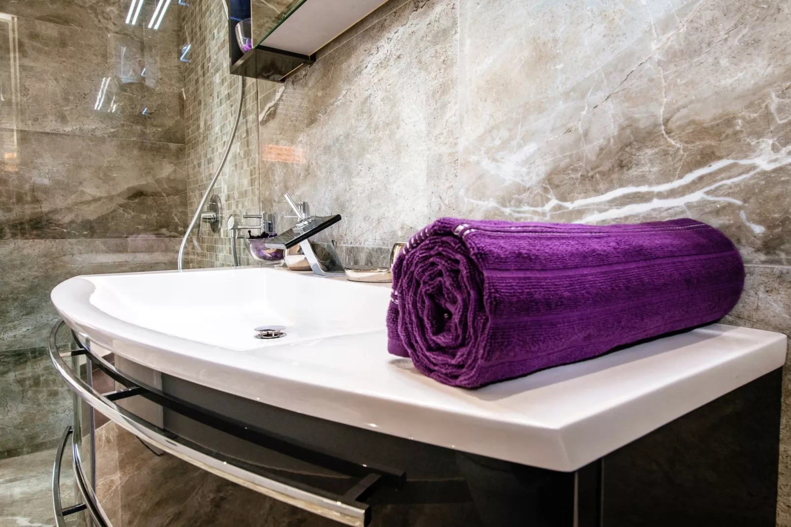 Luxurious apartment Loreta-Bathroom