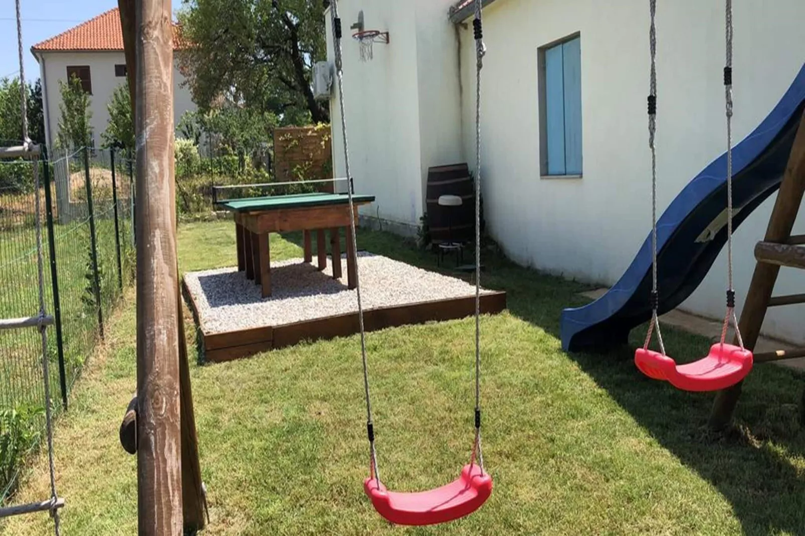 Villa Pištan-Installations du parc