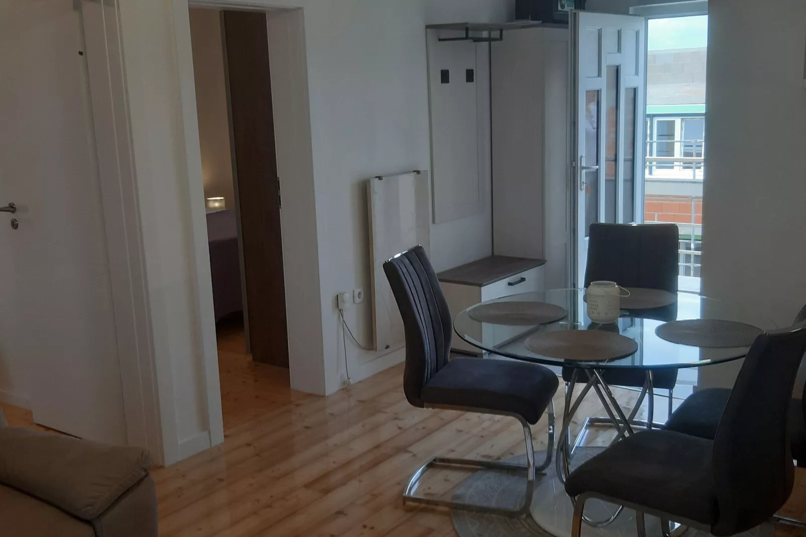 Appartement LUG 2 / 55qm AP10 / first floor-Dining room