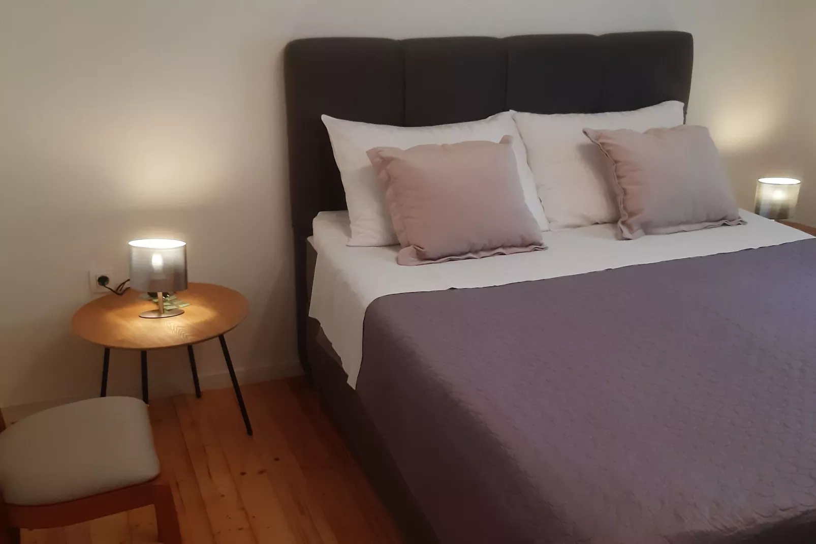 Appartement LUG 2 / 55qm AP10 / first floor-Bedroom