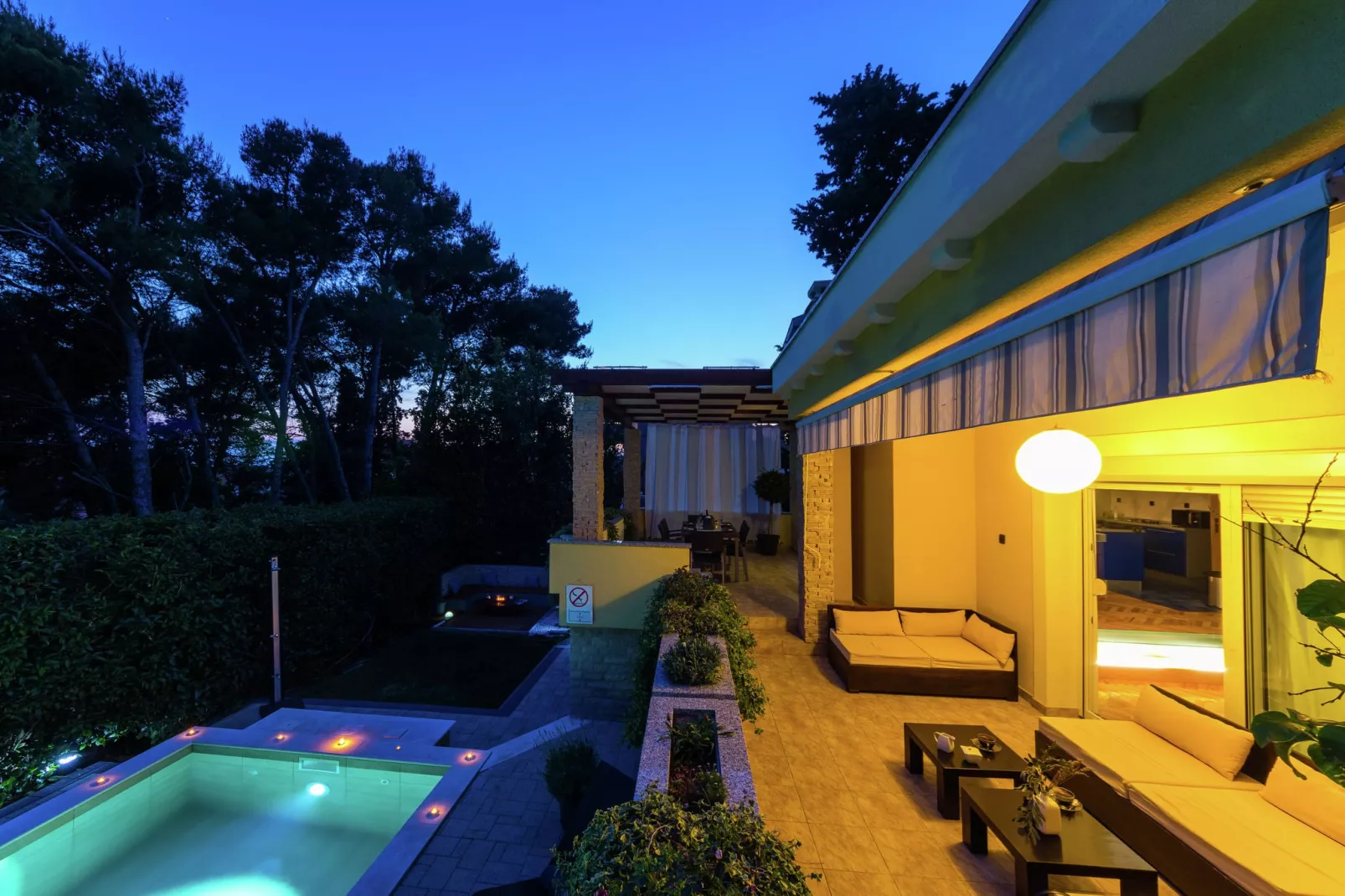 Villa Luna-Terrassenbalkon