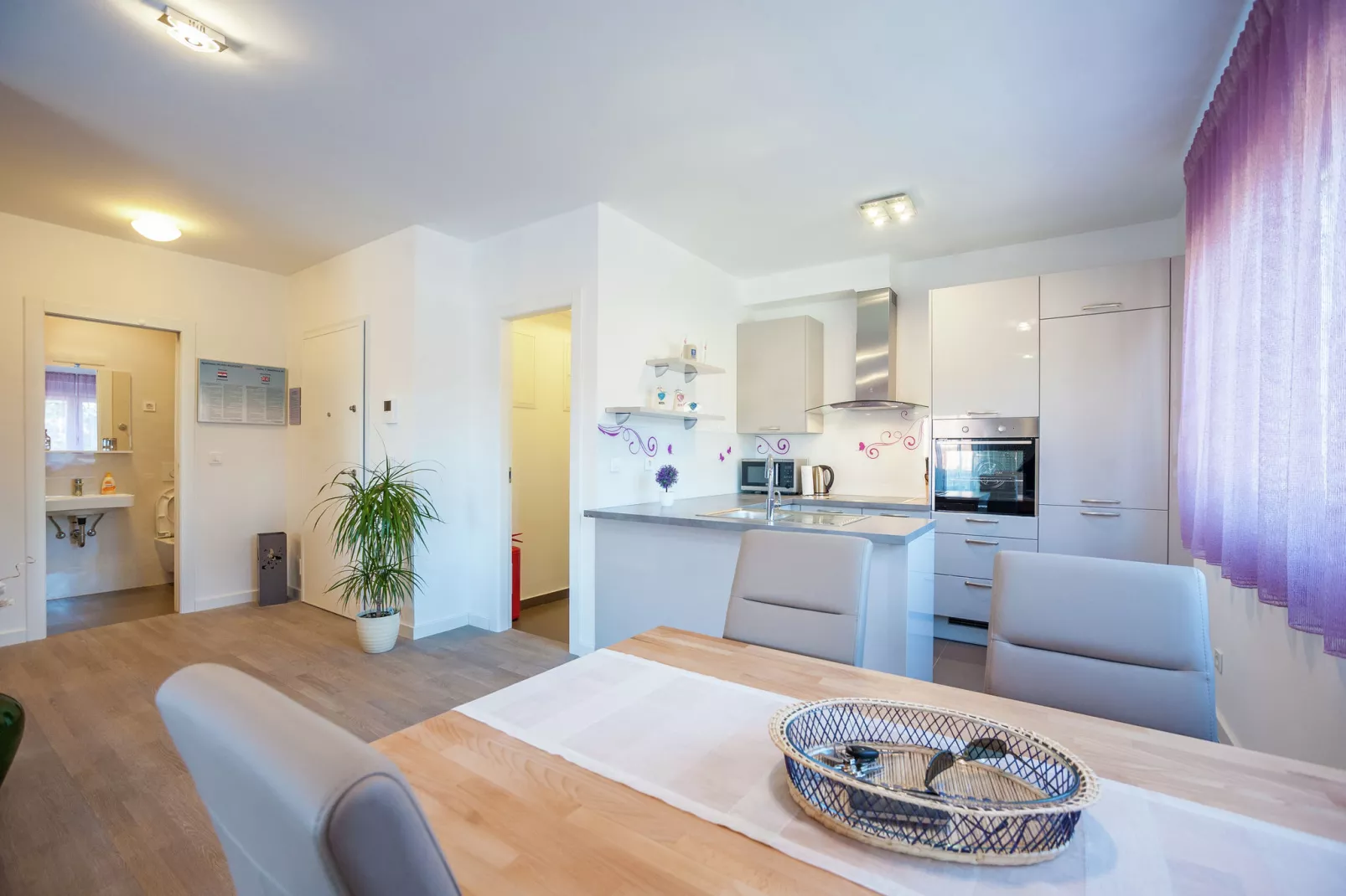 Residence Tajana-Dining room