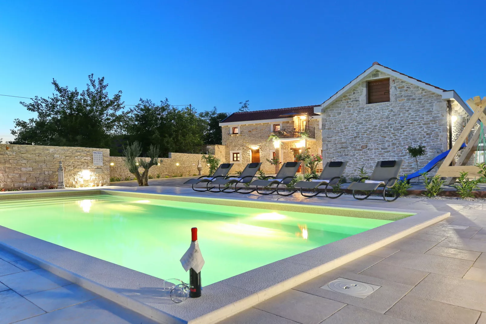 Villa Tereza-Außenbereich Sommer