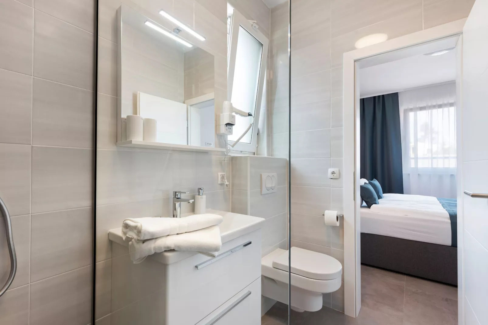 Resort More 3-Bathroom