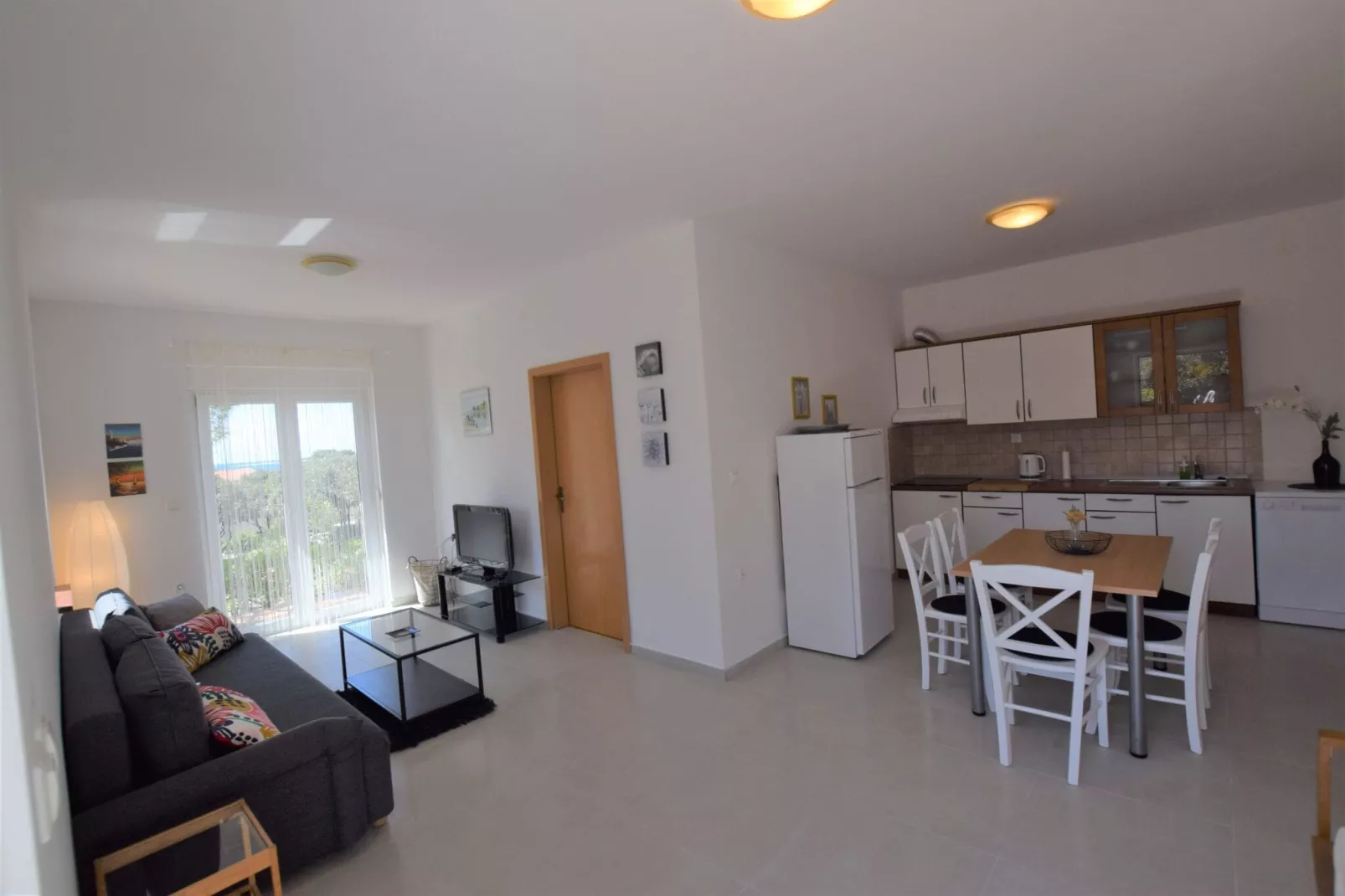 Apartment Petar-Living room