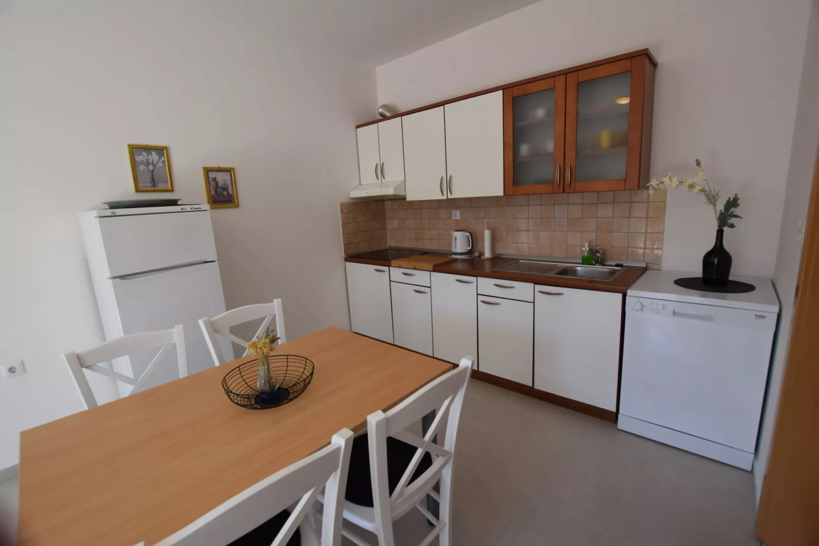 Apartment Petar-Kitchen