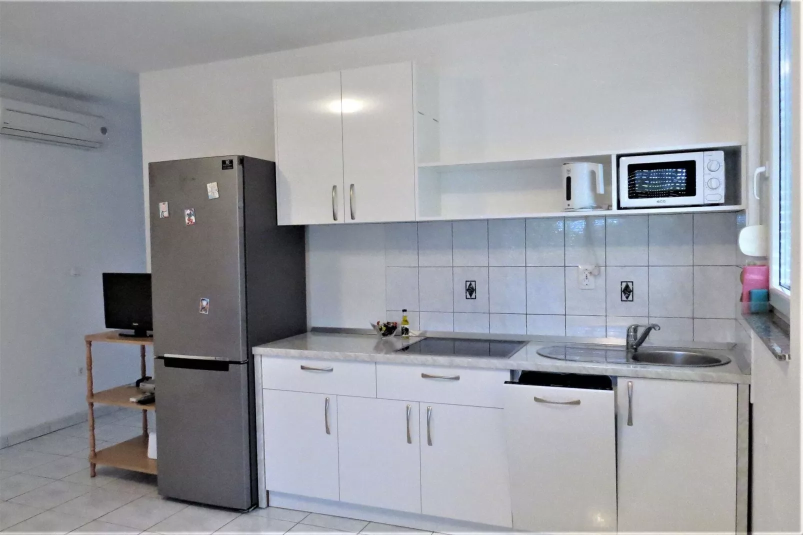 Modra kuća 2-Kitchen