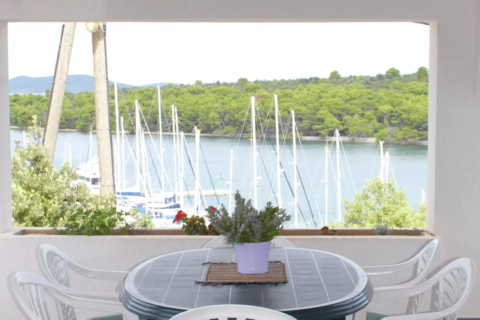 Holiday House Nicoletta-Vue d'été