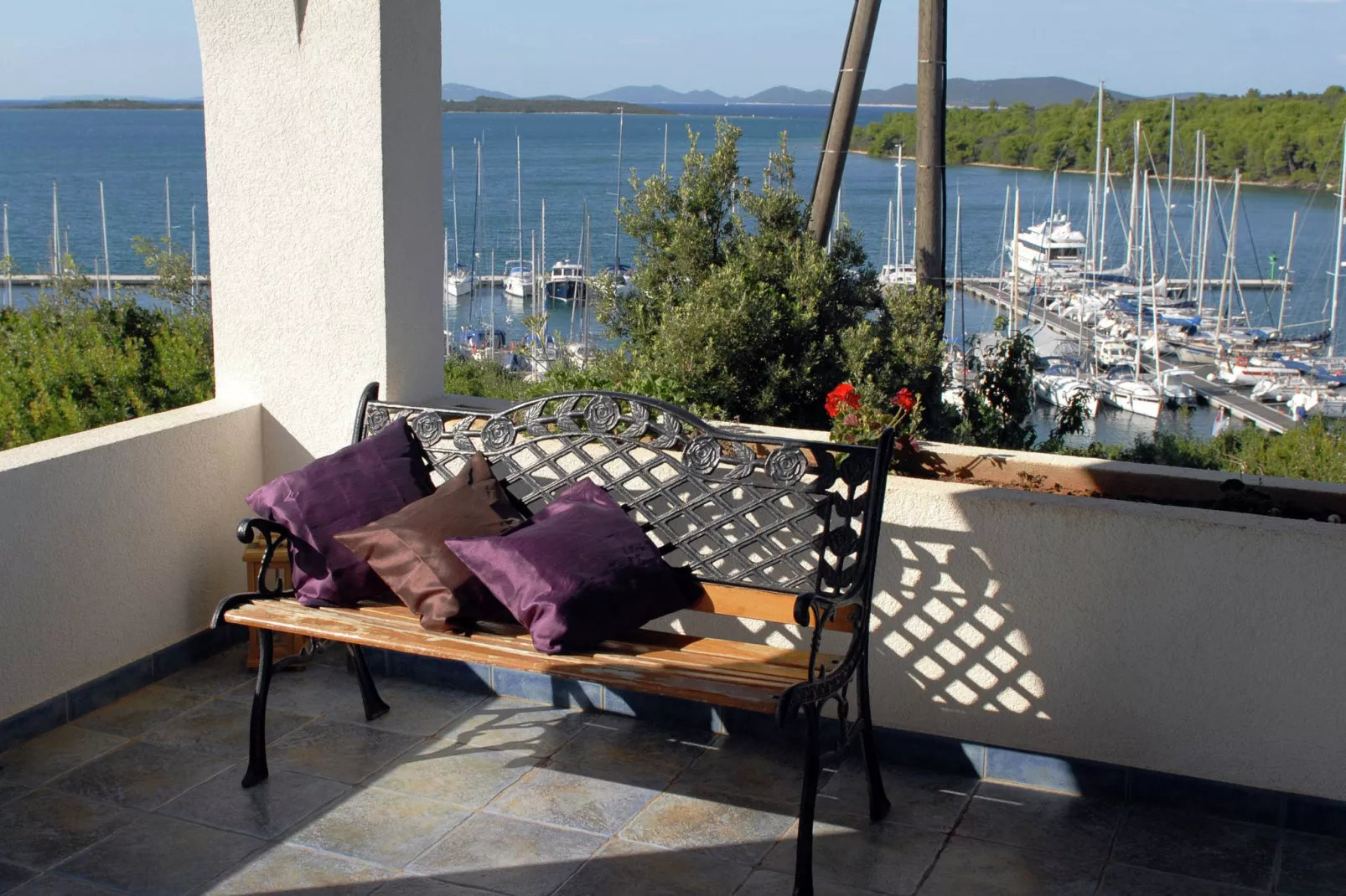 Holiday House Nicoletta-Vue d'été