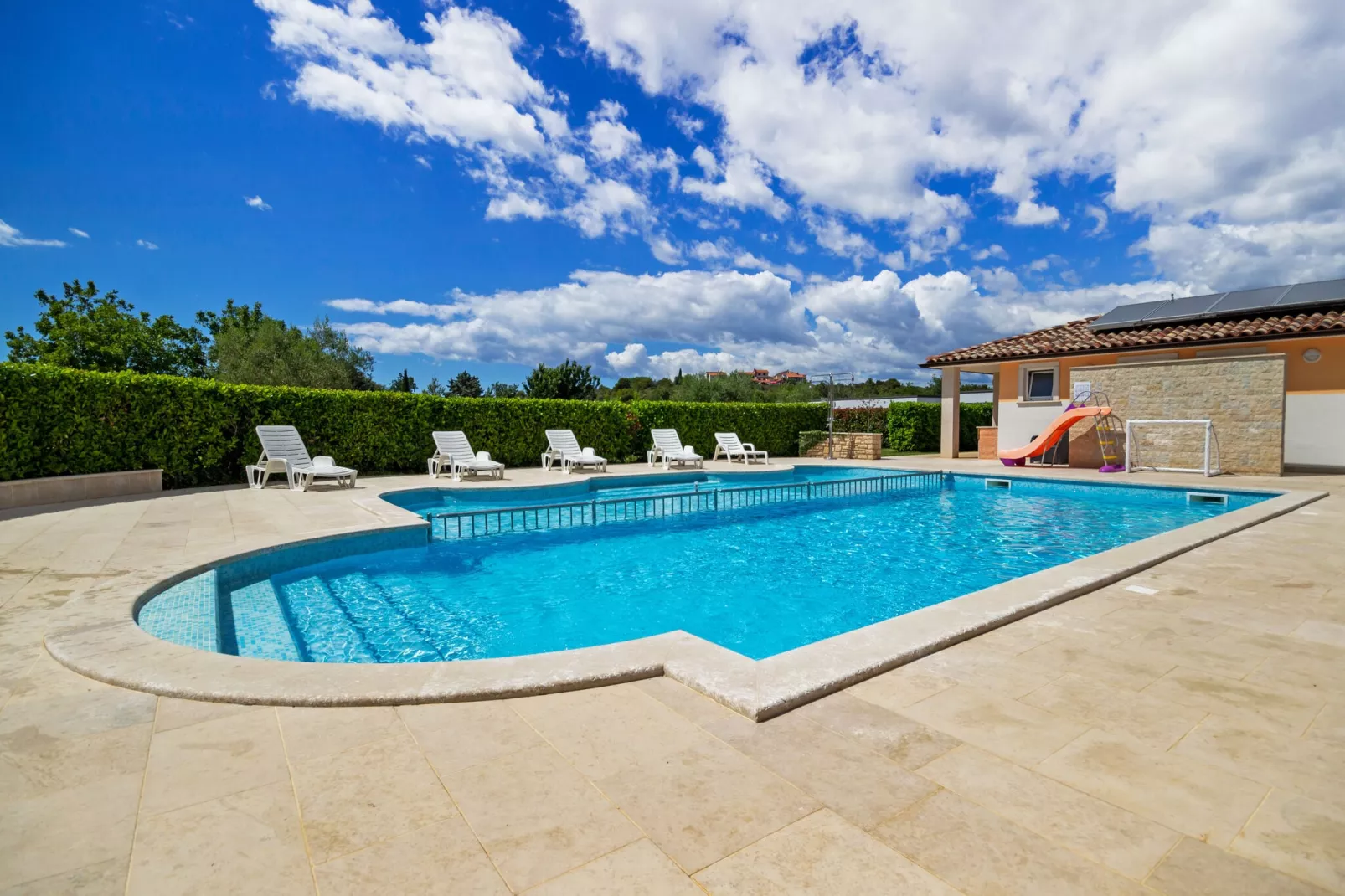 Apartment 7-Pool