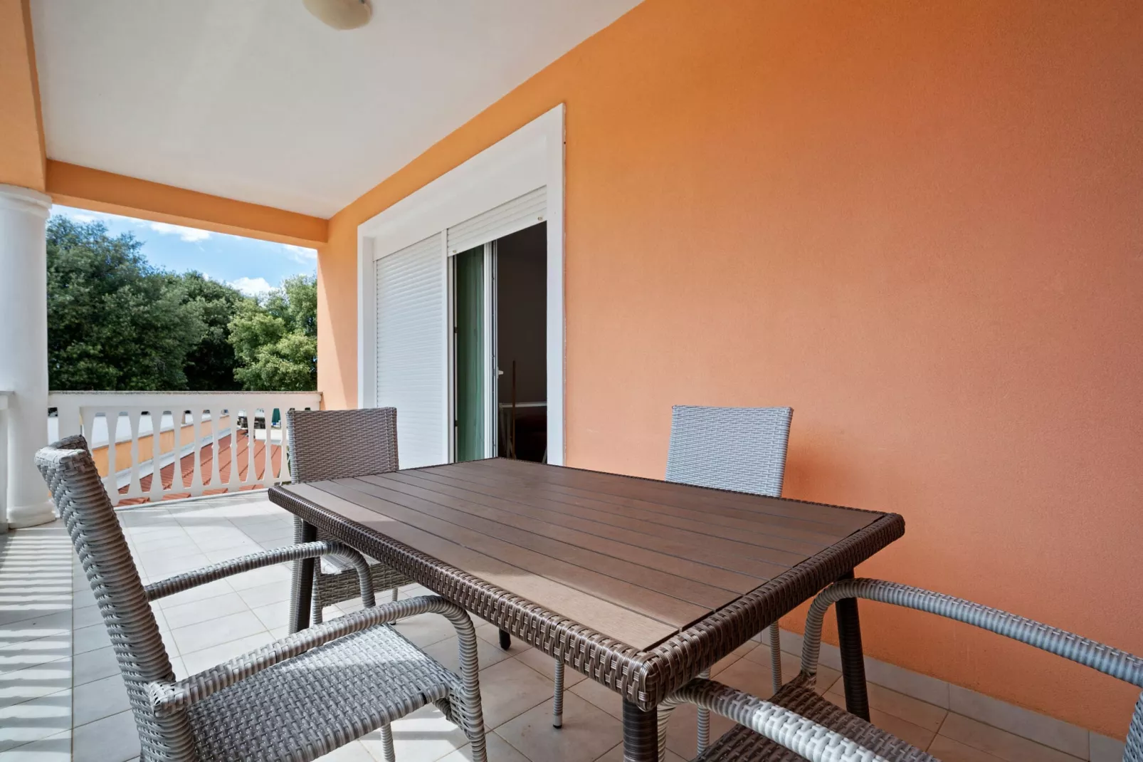 Apartment  8-Terrace balcony
