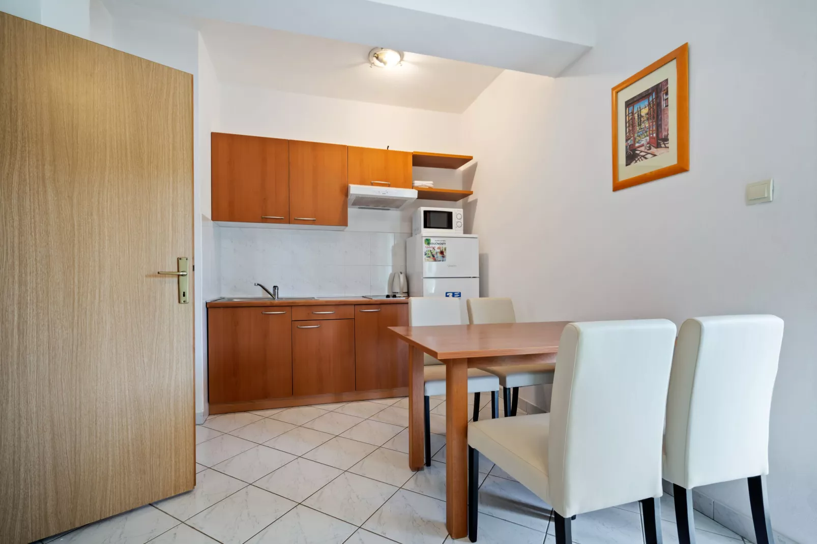 Apartment  8-Dining room